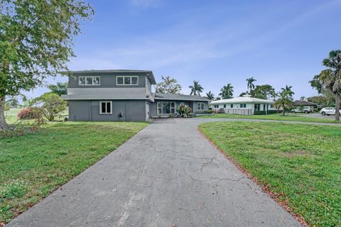 Tiny photo for 6700 E Tropical Way, Plantation, FL 33317 (MLS # B26001798)
