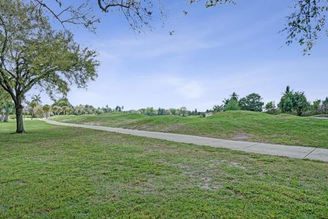 Tiny photo for 6700 E Tropical Way, Plantation, FL 33317 (MLS # B26001798)