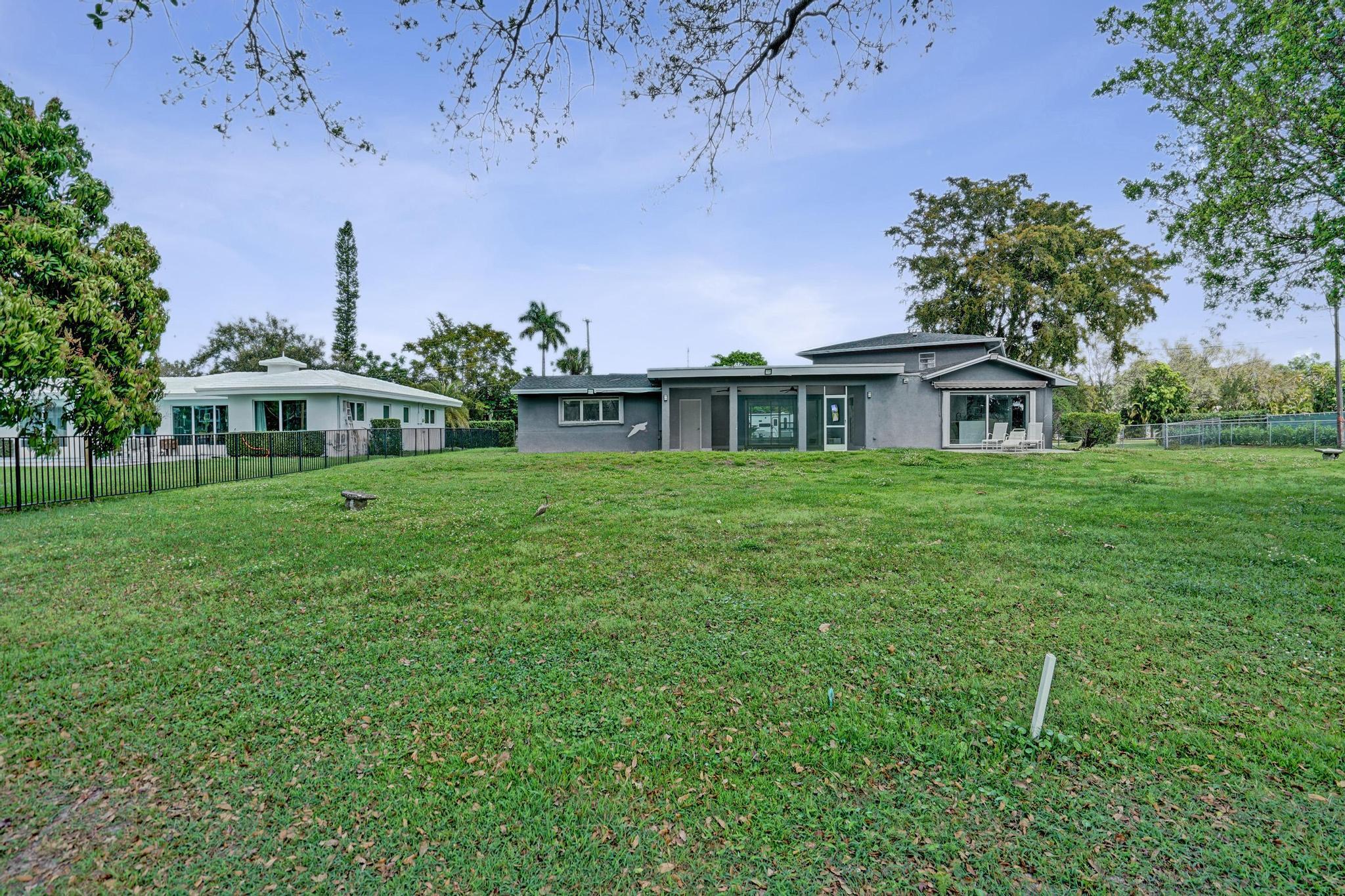 PLANTATION GOLF ESTATES - Residential