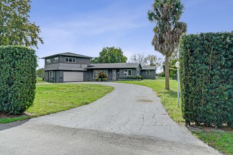 Tiny photo for 6700 E Tropical Way, Plantation, FL 33317 (MLS # B26001798)