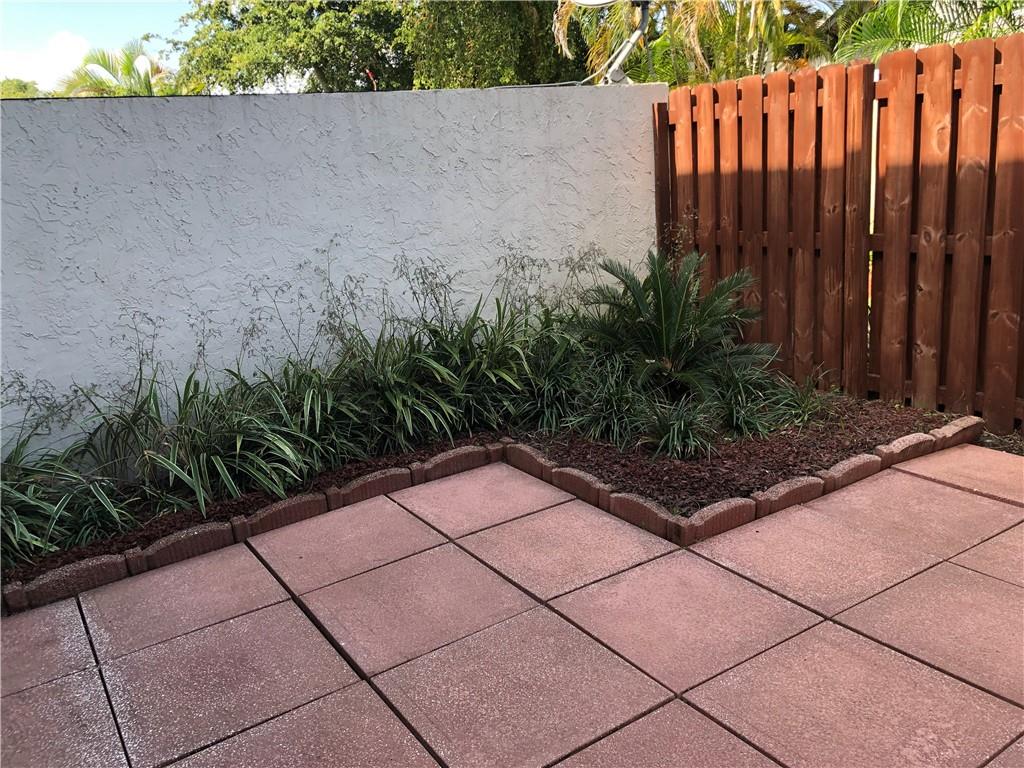 Pines of Oakland Forest - Residential