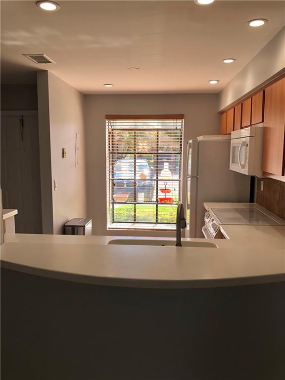 Pines of Oakland Forest - Residential