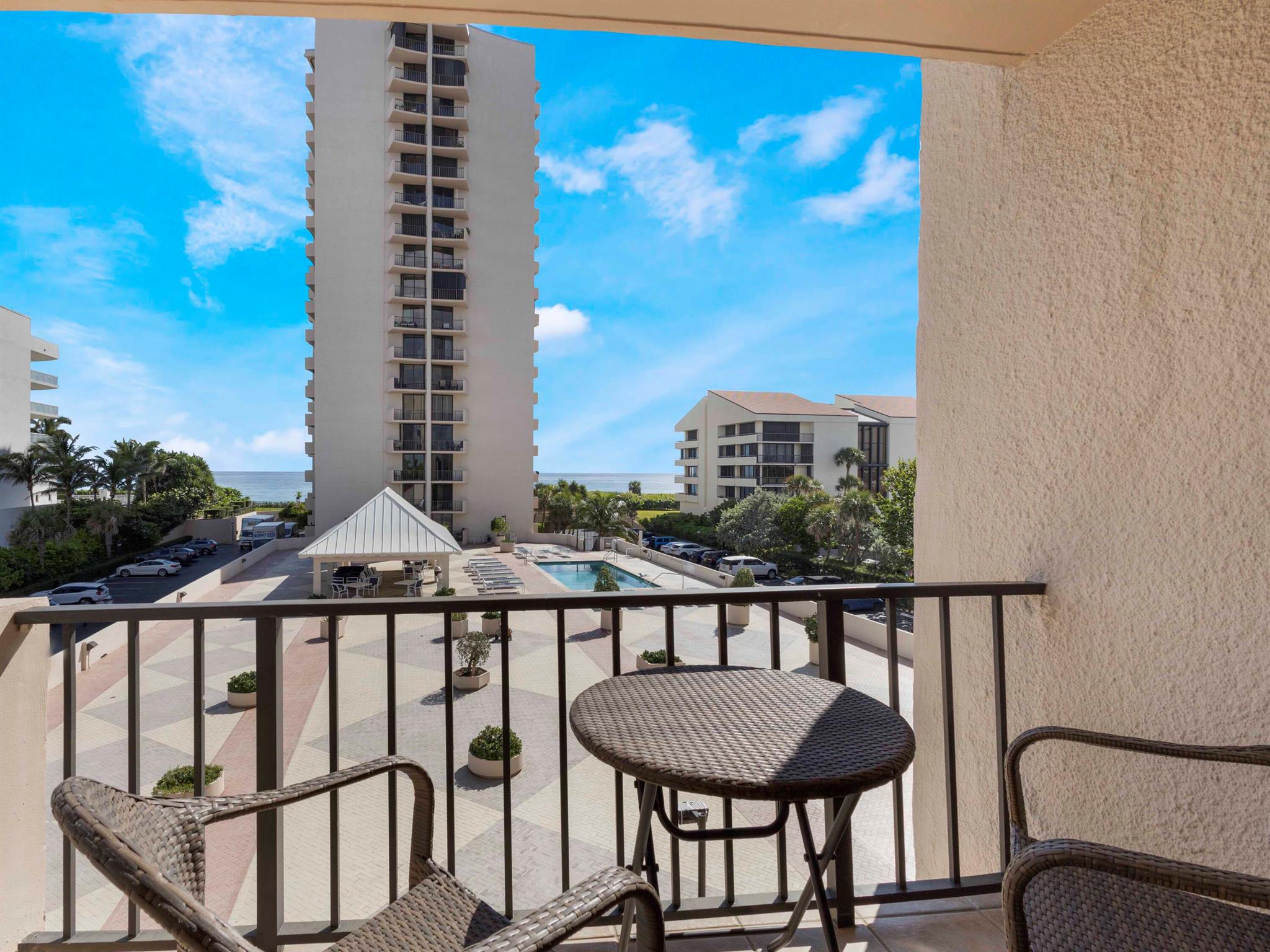 COTE D AZUR CONDO - Residential