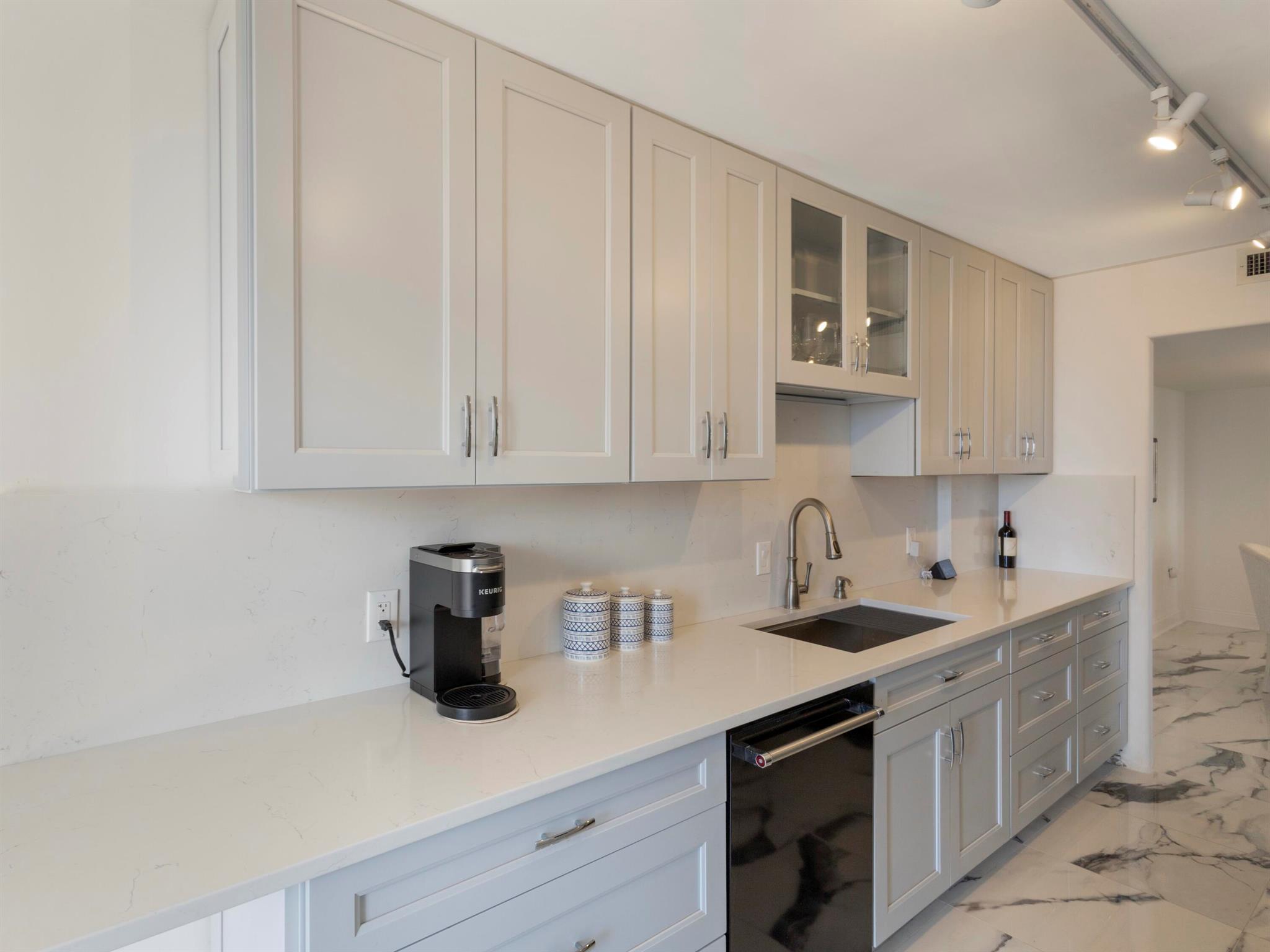 COTE D AZUR CONDO - Residential