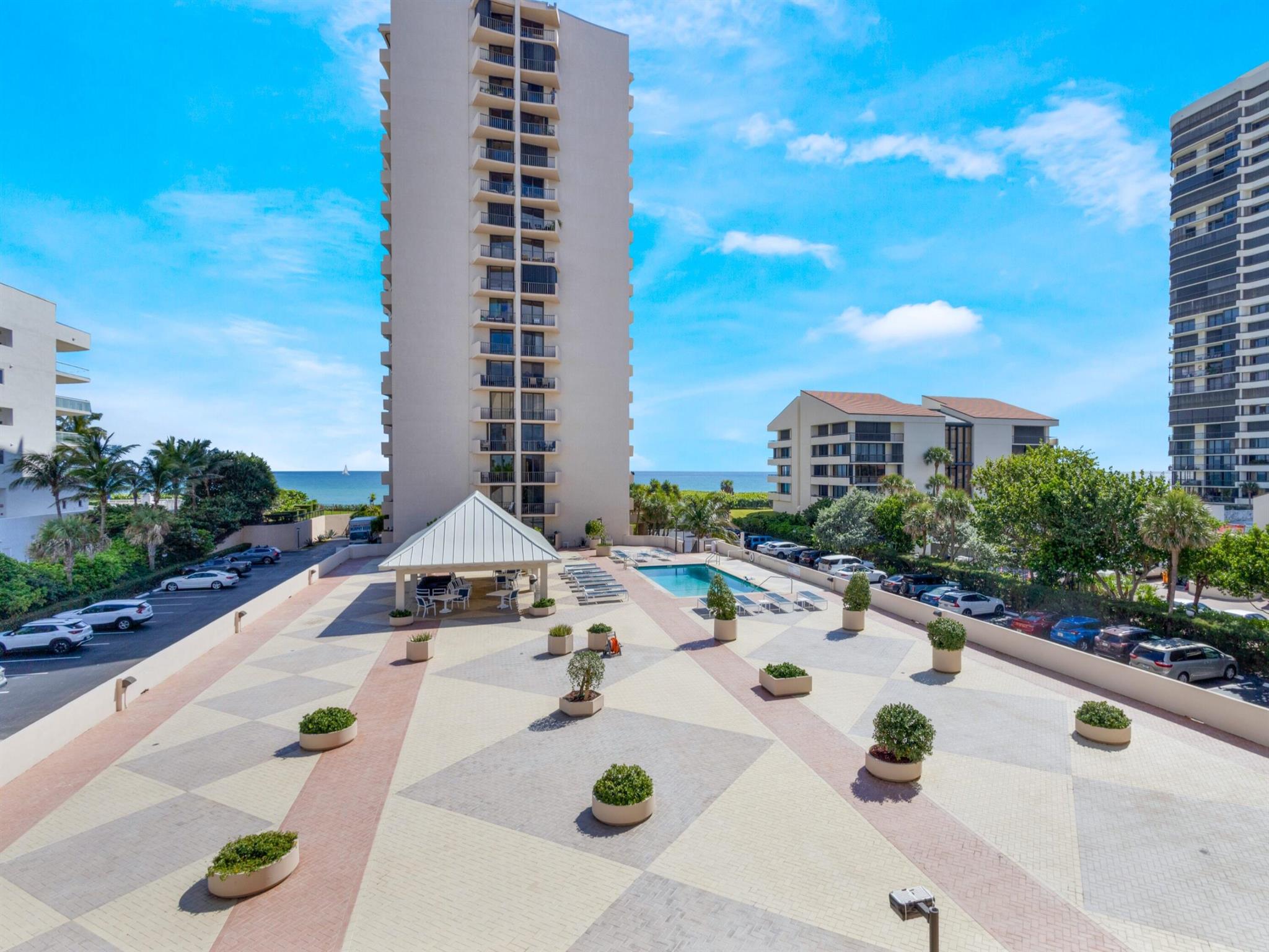 COTE D AZUR CONDO - Residential