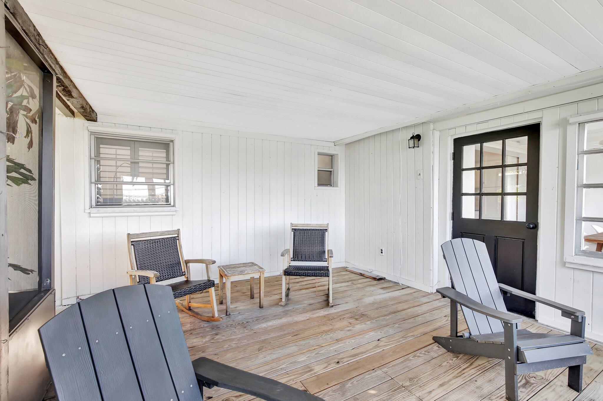 PLAYLAND ESTATES SEC 2 - Residential Lease