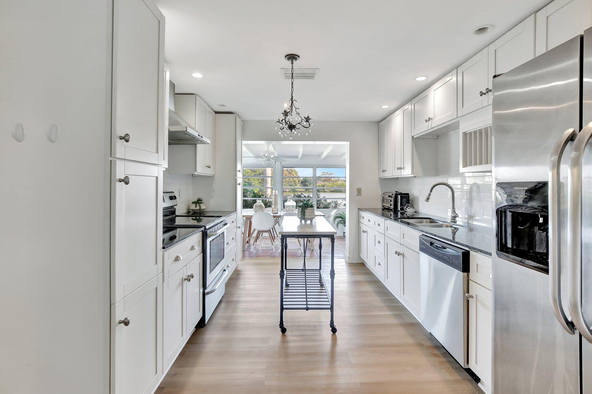 PLAYLAND ESTATES SEC 2 - Residential Lease