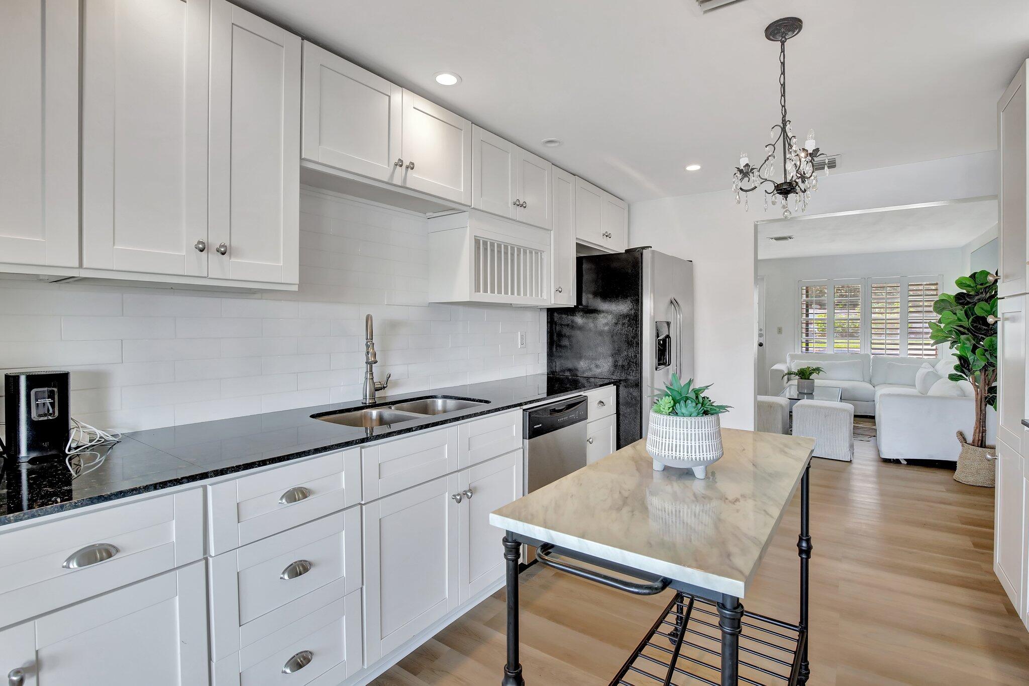 PLAYLAND ESTATES SEC 2 - Residential Lease