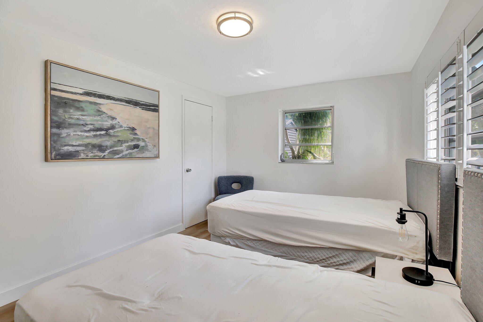 PLAYLAND ESTATES SEC 2 - Residential Lease