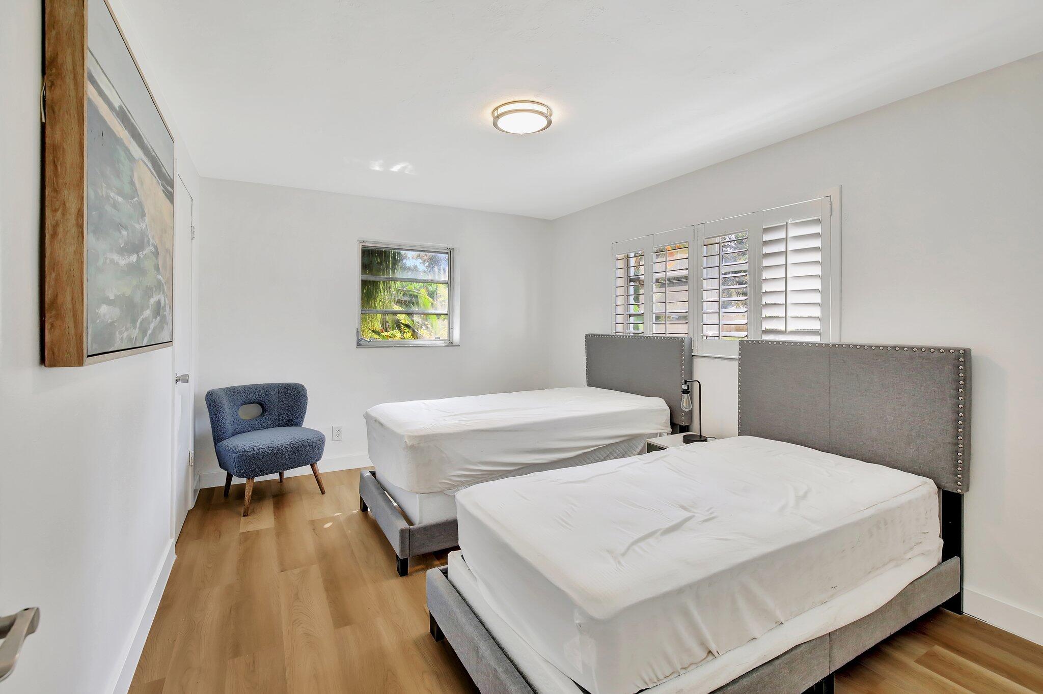 PLAYLAND ESTATES SEC 2 - Residential Lease