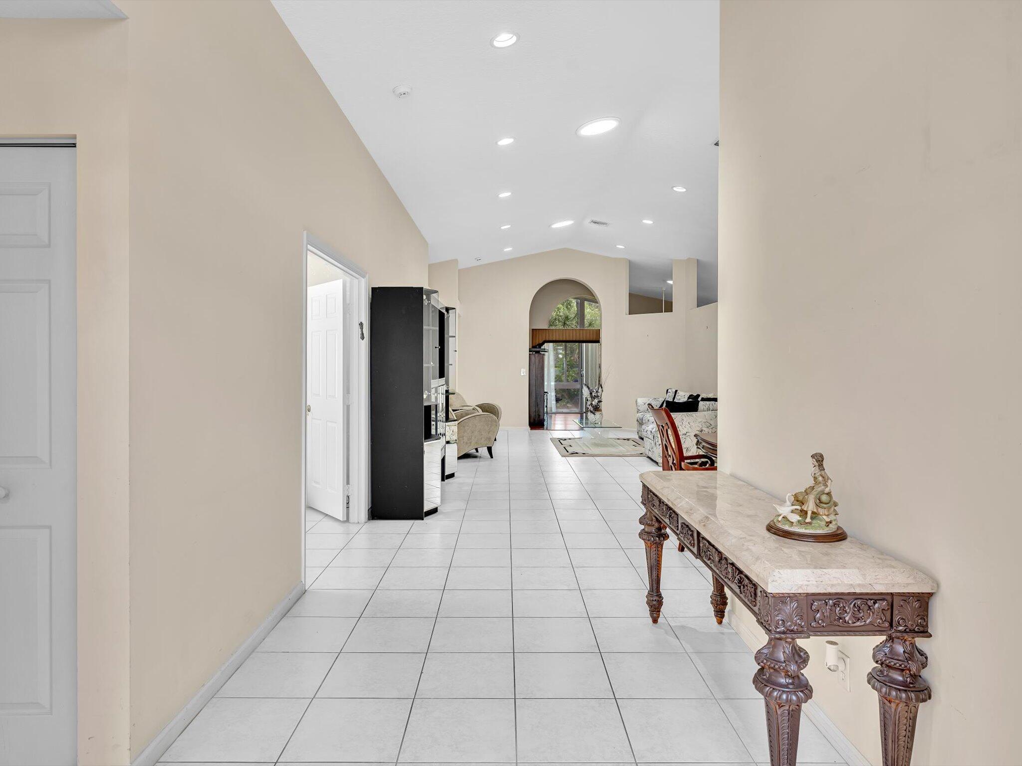5856 Seashell Terrace