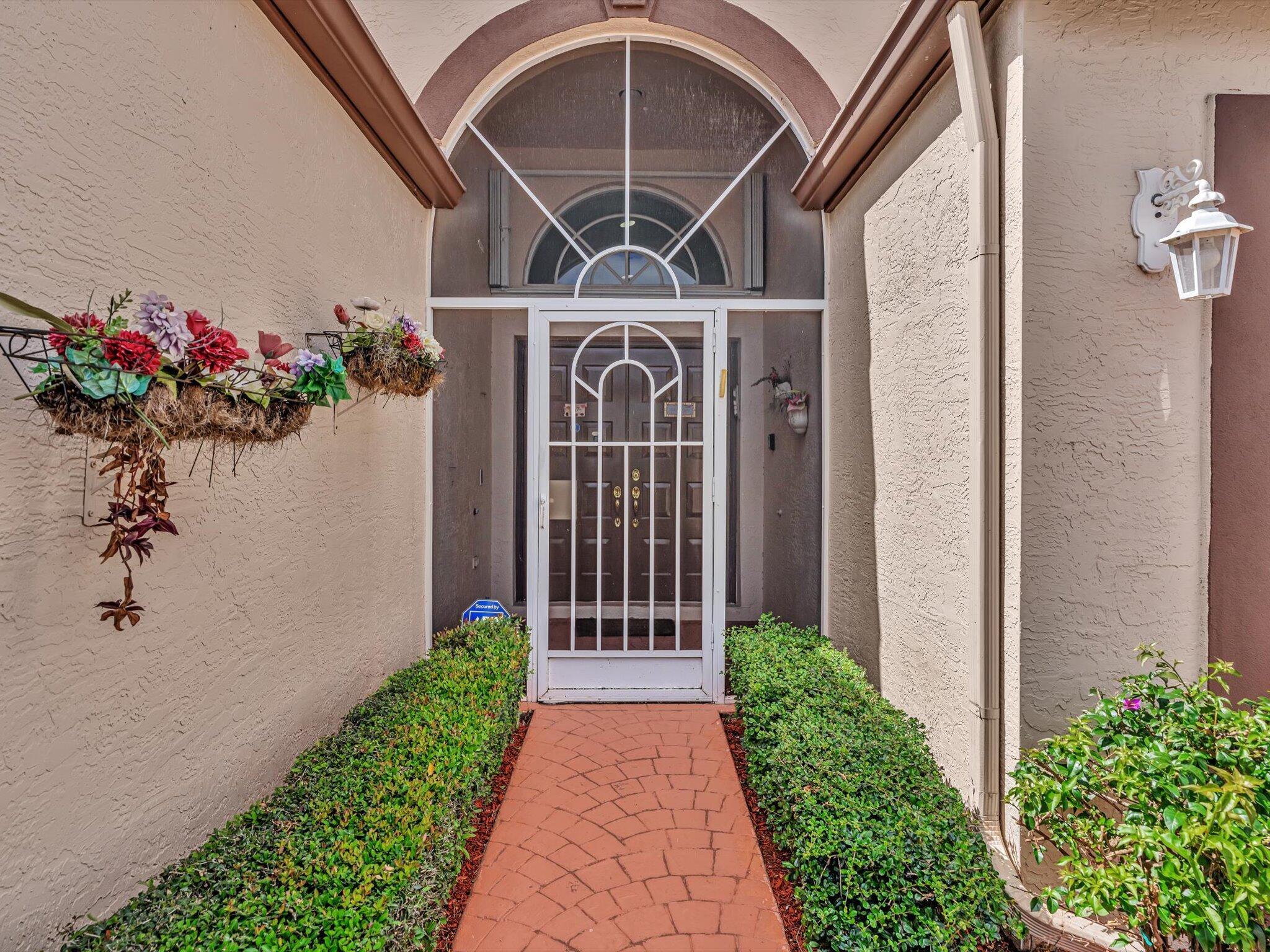 5856 Seashell Terrace