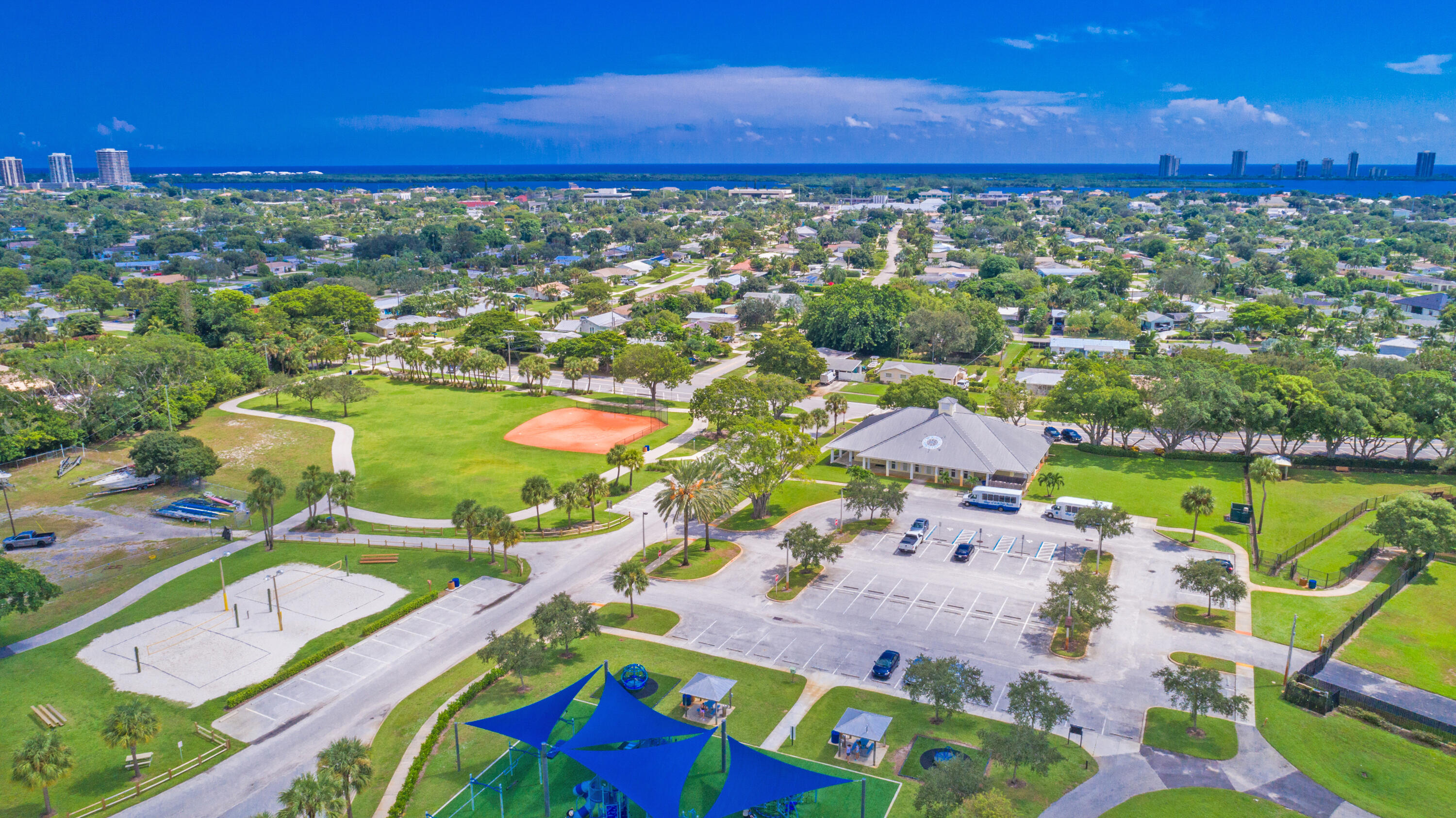 NORTH PALM BEACH VILLAGE OF 6 - Residential