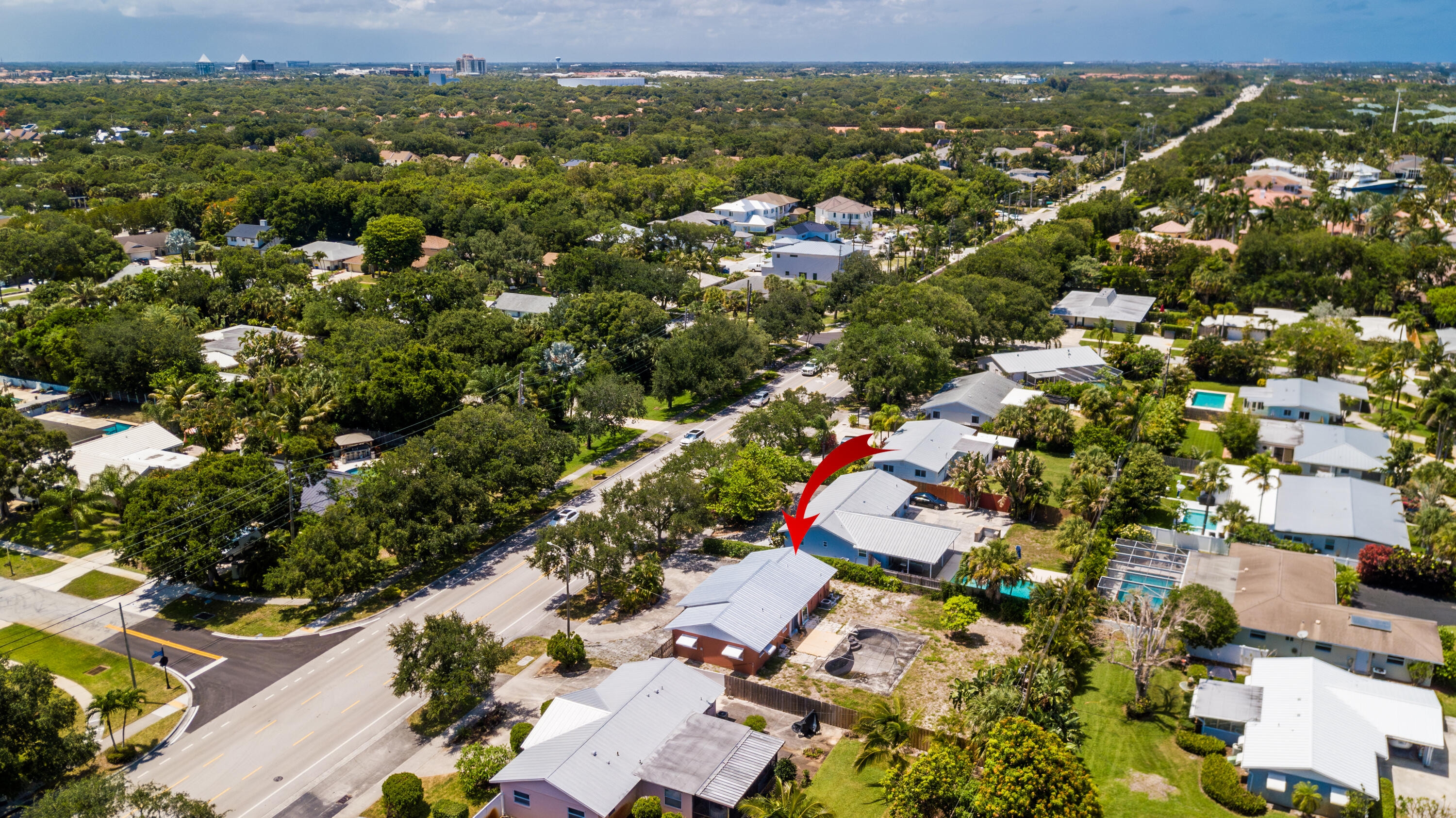 928 Prosperity Farms Road