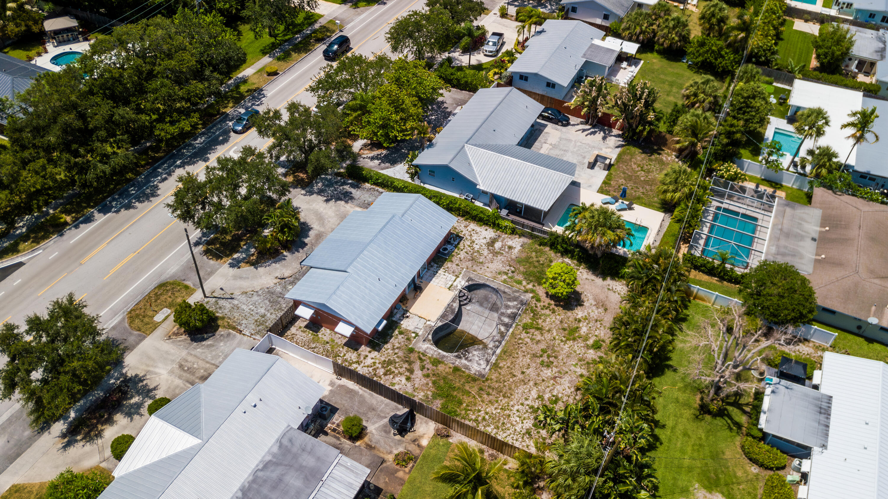 NORTH PALM BEACH VILLAGE OF 6 - Residential