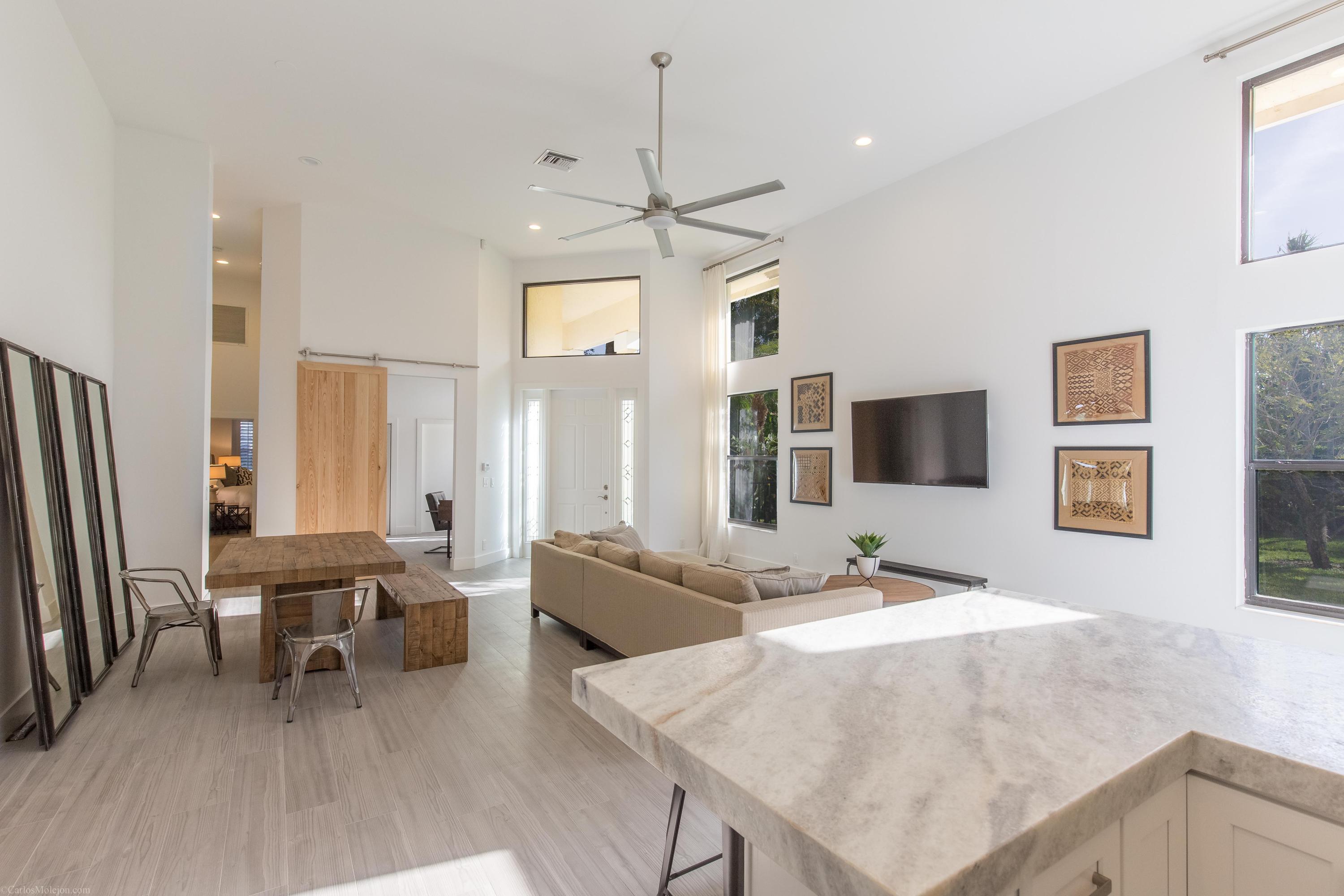 SHADY OAKS OF PALM BEACH POLO & COUNTRY - Residential