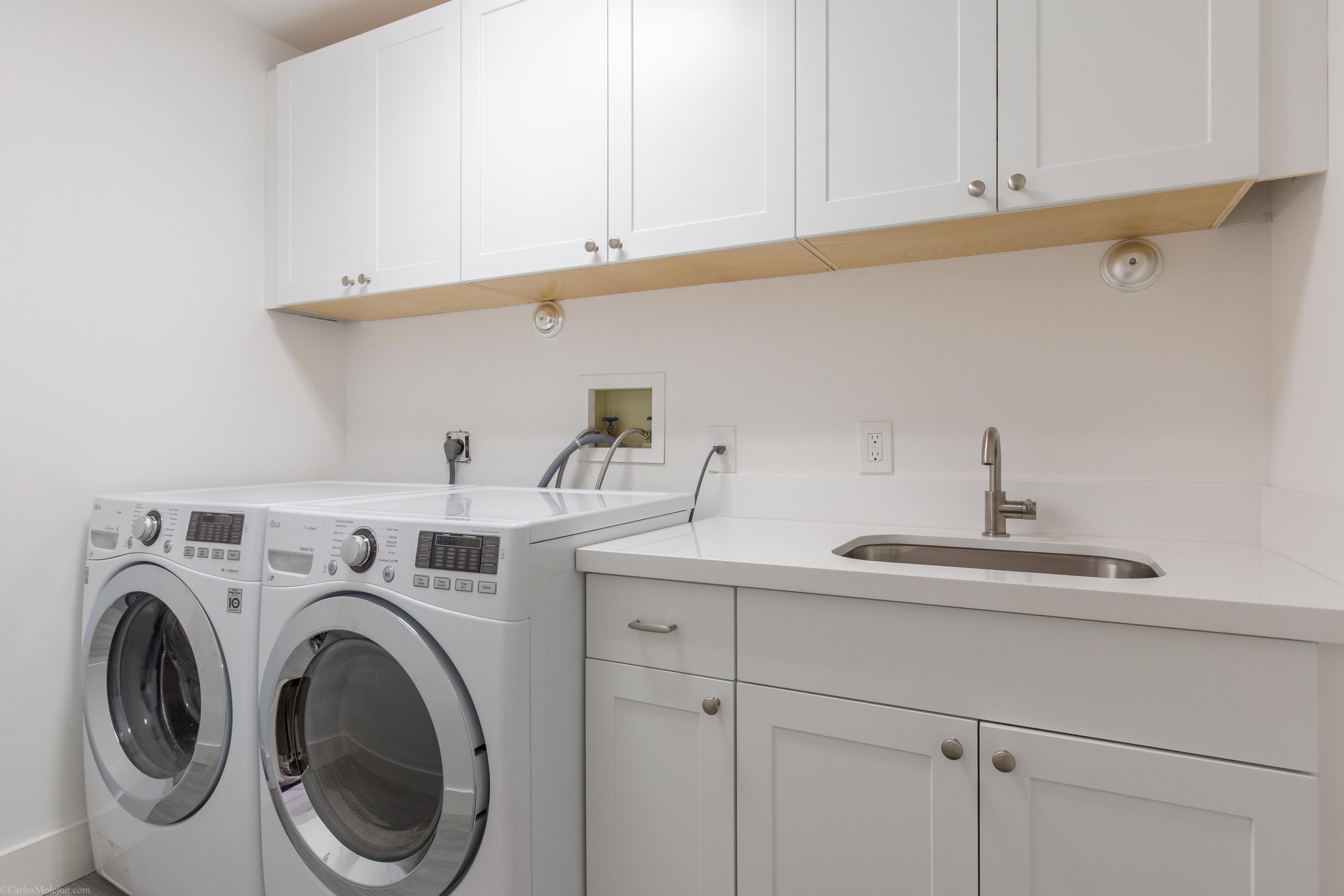 SHADY OAKS OF PALM BEACH POLO & COUNTRY - Residential