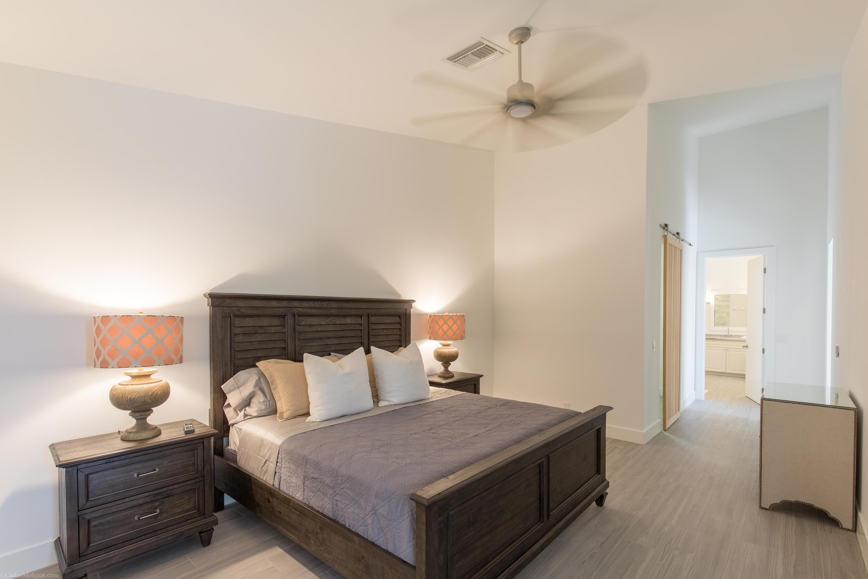 SHADY OAKS OF PALM BEACH POLO & COUNTRY - Residential