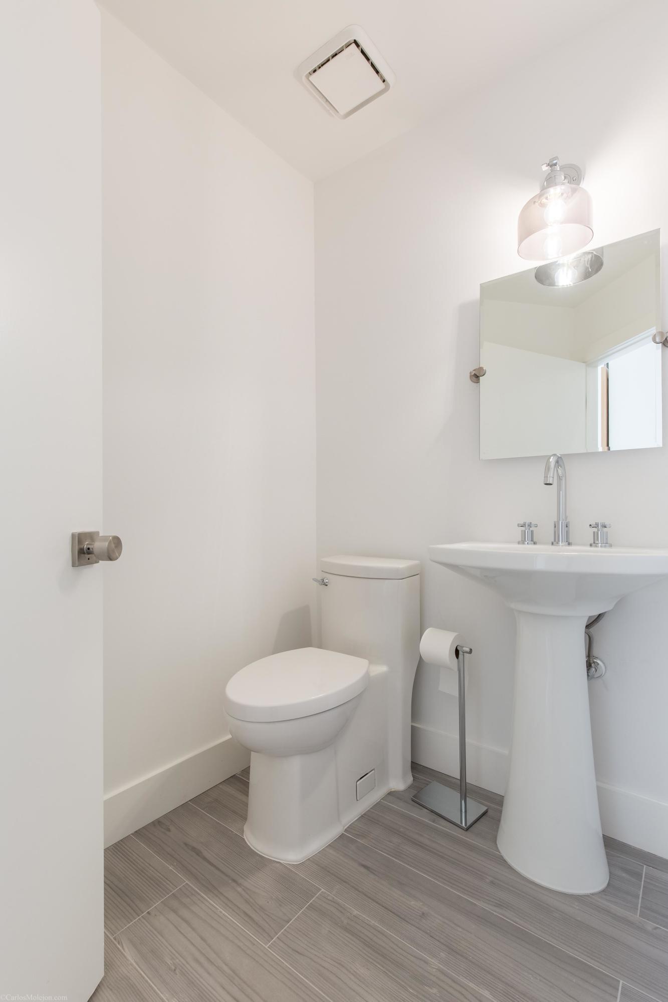 SHADY OAKS OF PALM BEACH POLO & COUNTRY - Residential