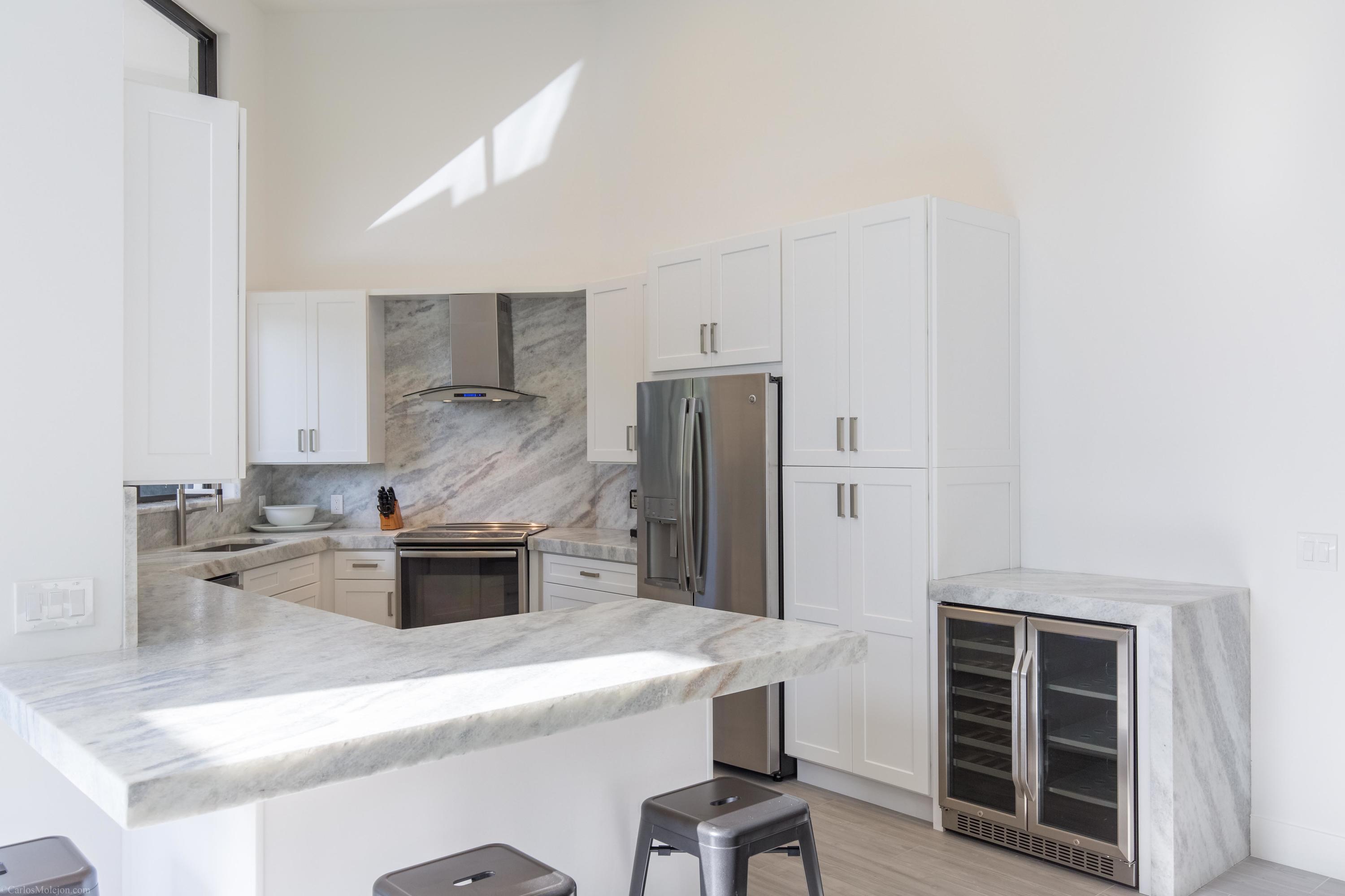 SHADY OAKS OF PALM BEACH POLO & COUNTRY - Residential