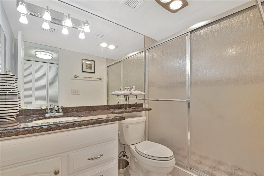 Admiralty Towers - Residential