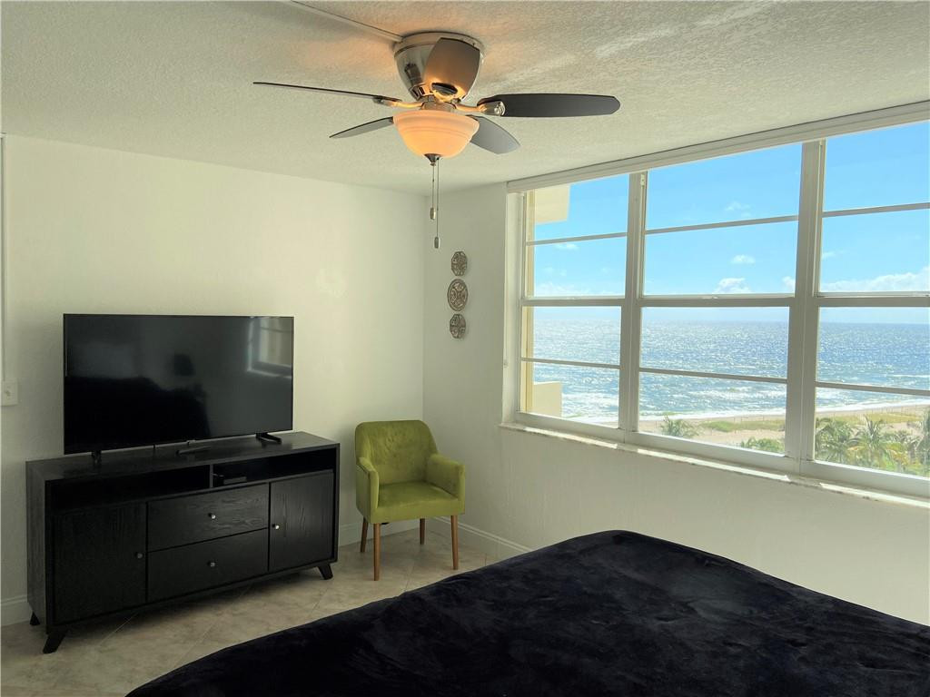 Admiralty Towers - Residential