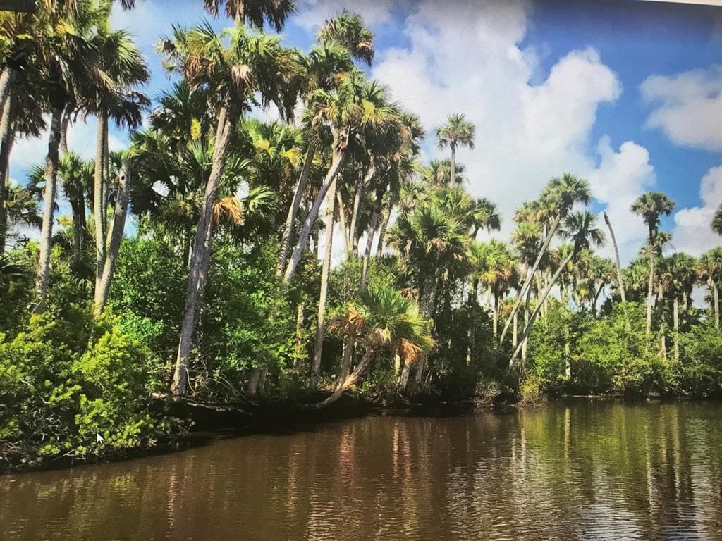 Photo of 4740 S 25th Street, Fort Pierce, FL 34981 (MLS # R10812540)