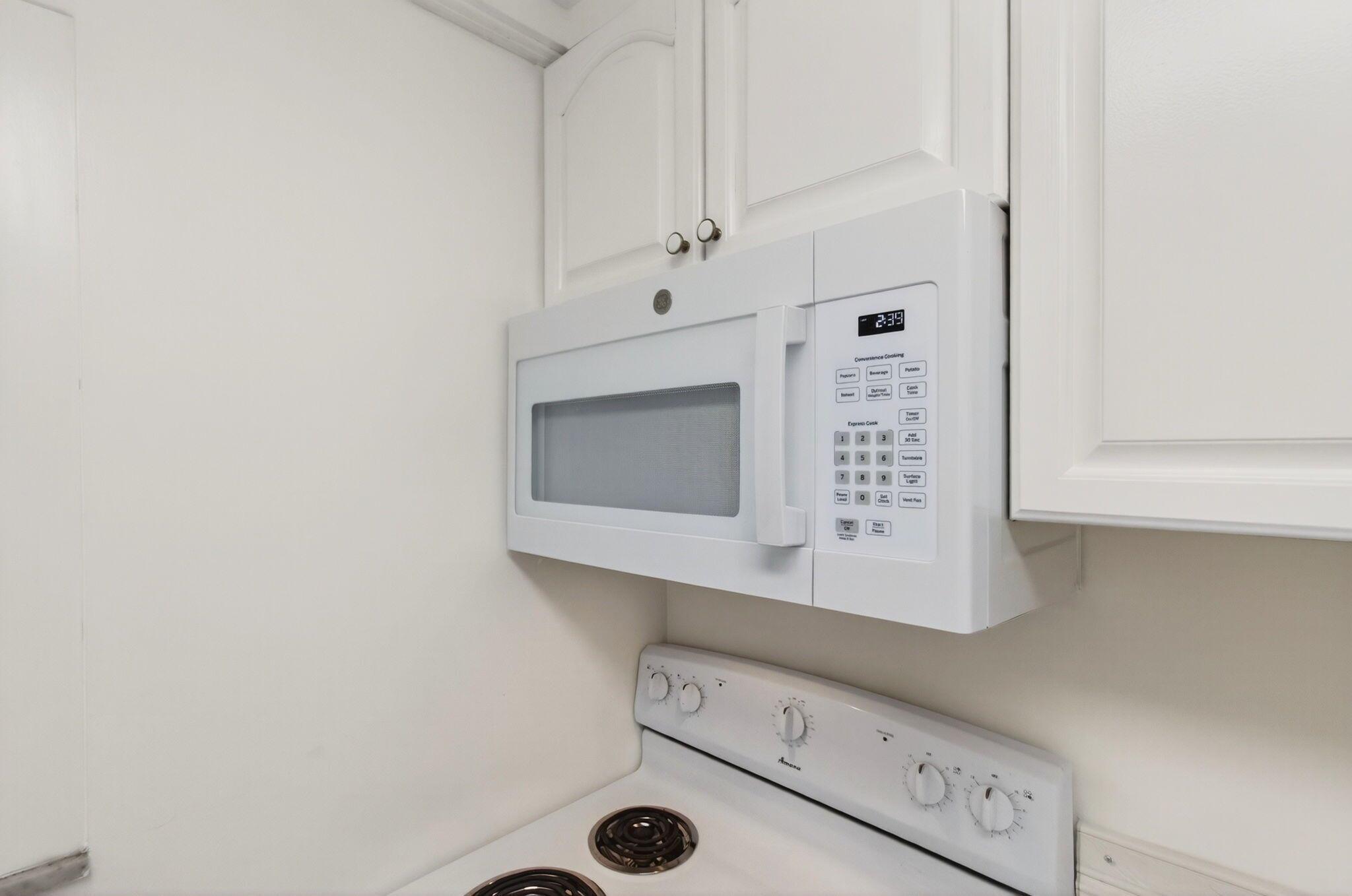 BOCA TOWNE CENTRE - Residential Lease