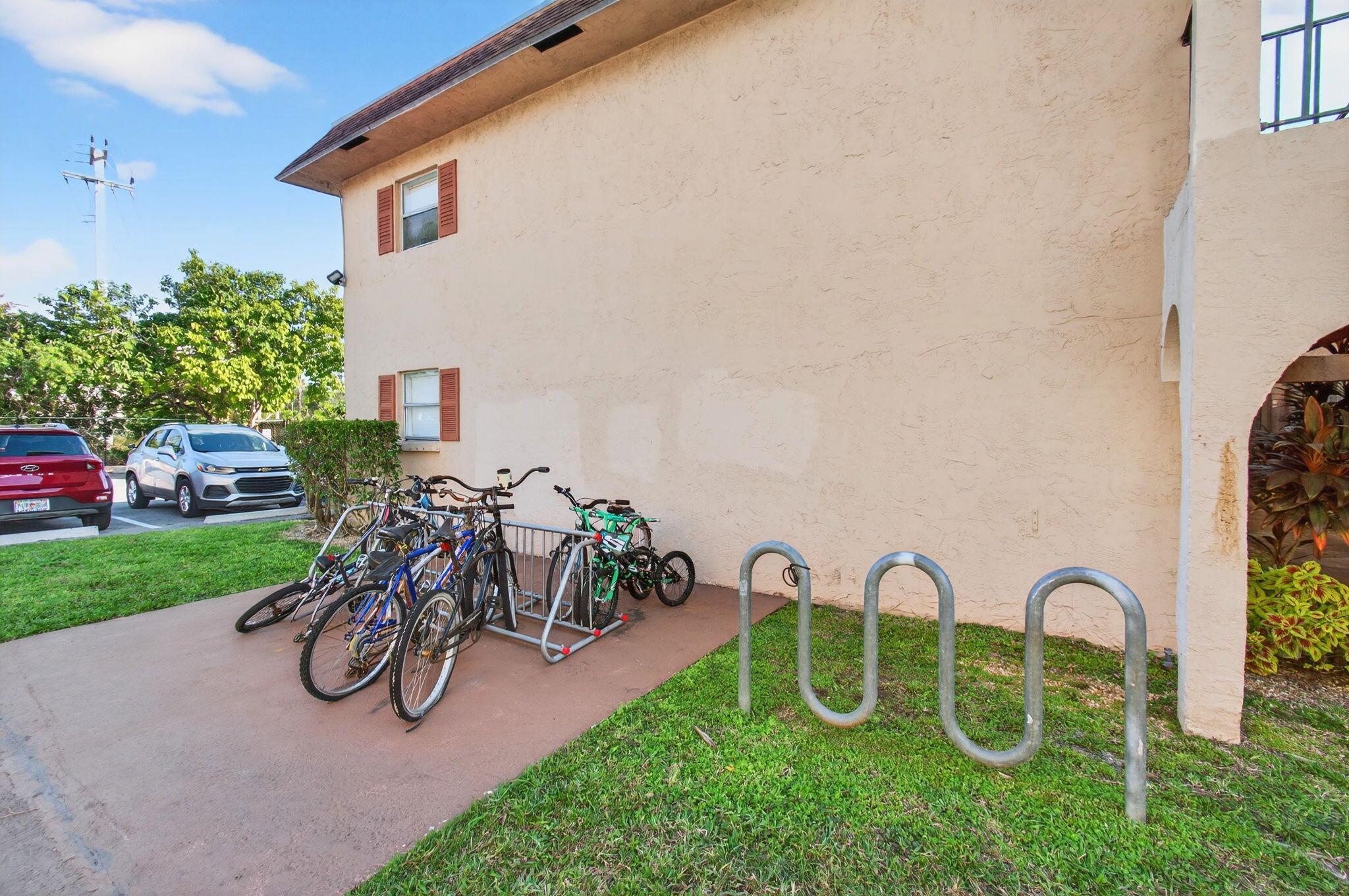 BOCA TOWNE CENTRE - Residential Lease