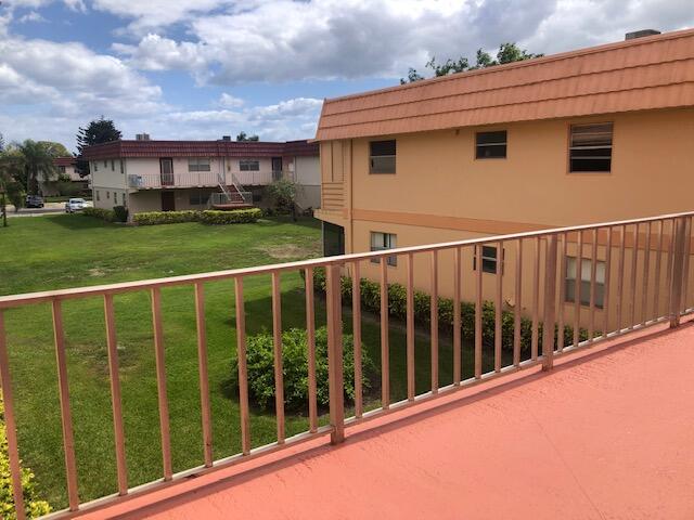 KINGS POINT SAXONY CONDOS - Residential Lease