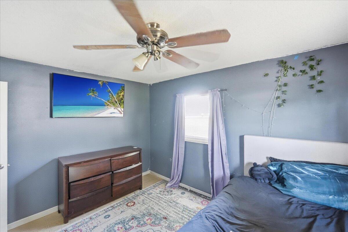 LAKEWOOD PARK UNIT 10 - Residential