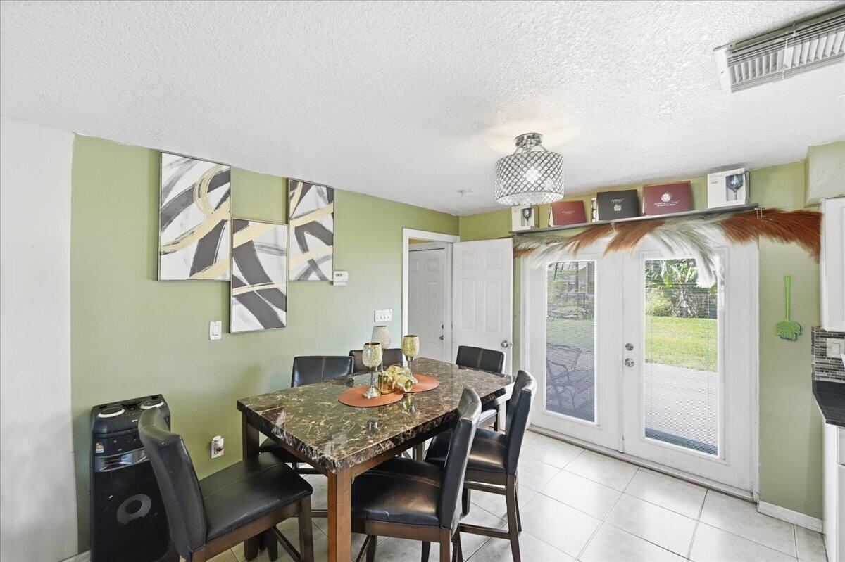 LAKEWOOD PARK UNIT 10 - Residential