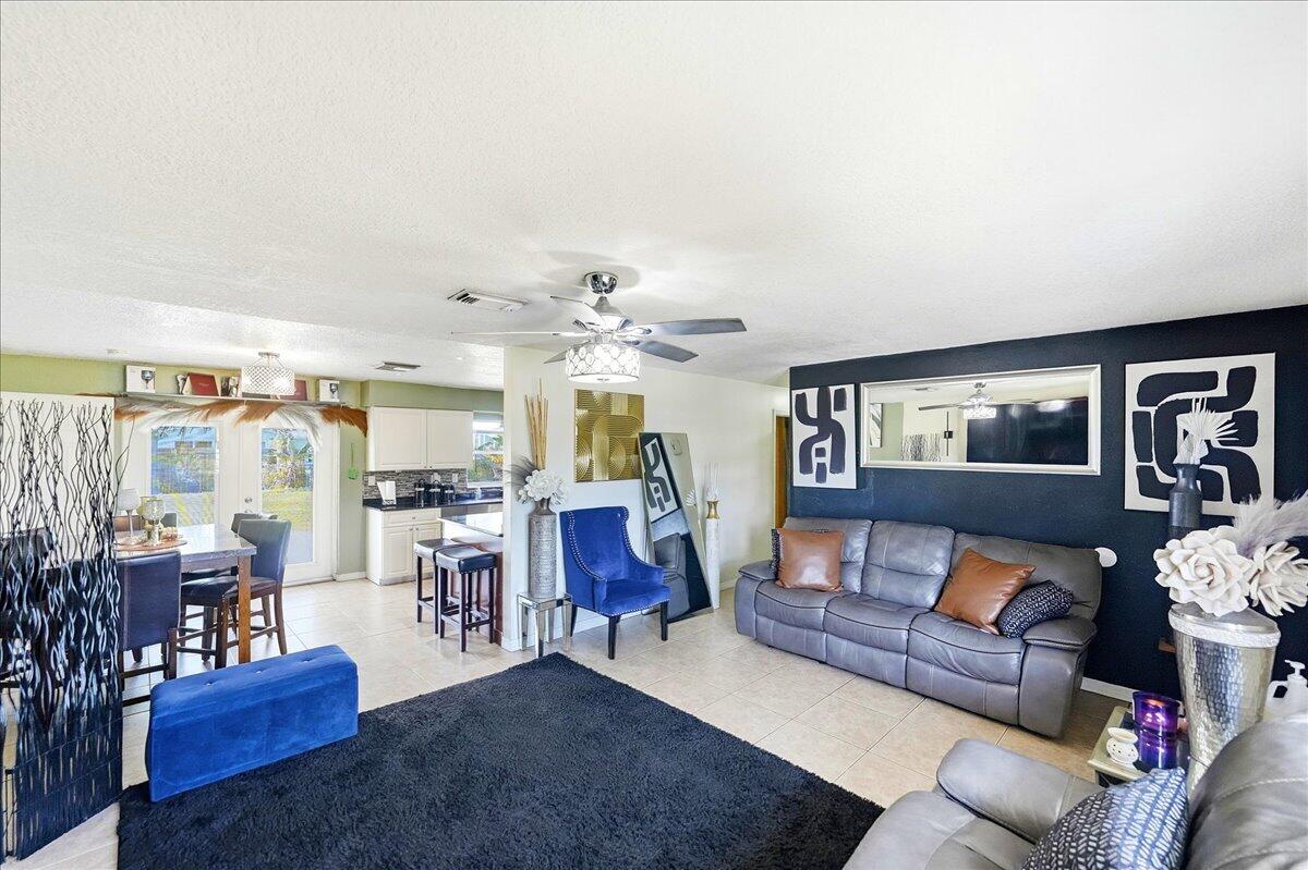 LAKEWOOD PARK UNIT 10 - Residential