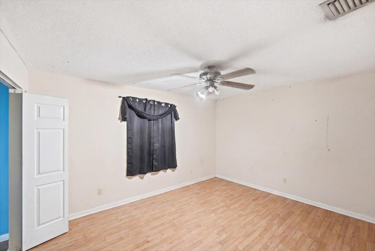 LAKEWOOD PARK UNIT 10 - Residential