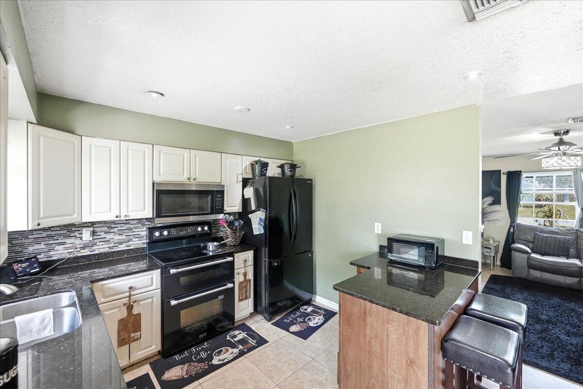 LAKEWOOD PARK UNIT 10 - Residential
