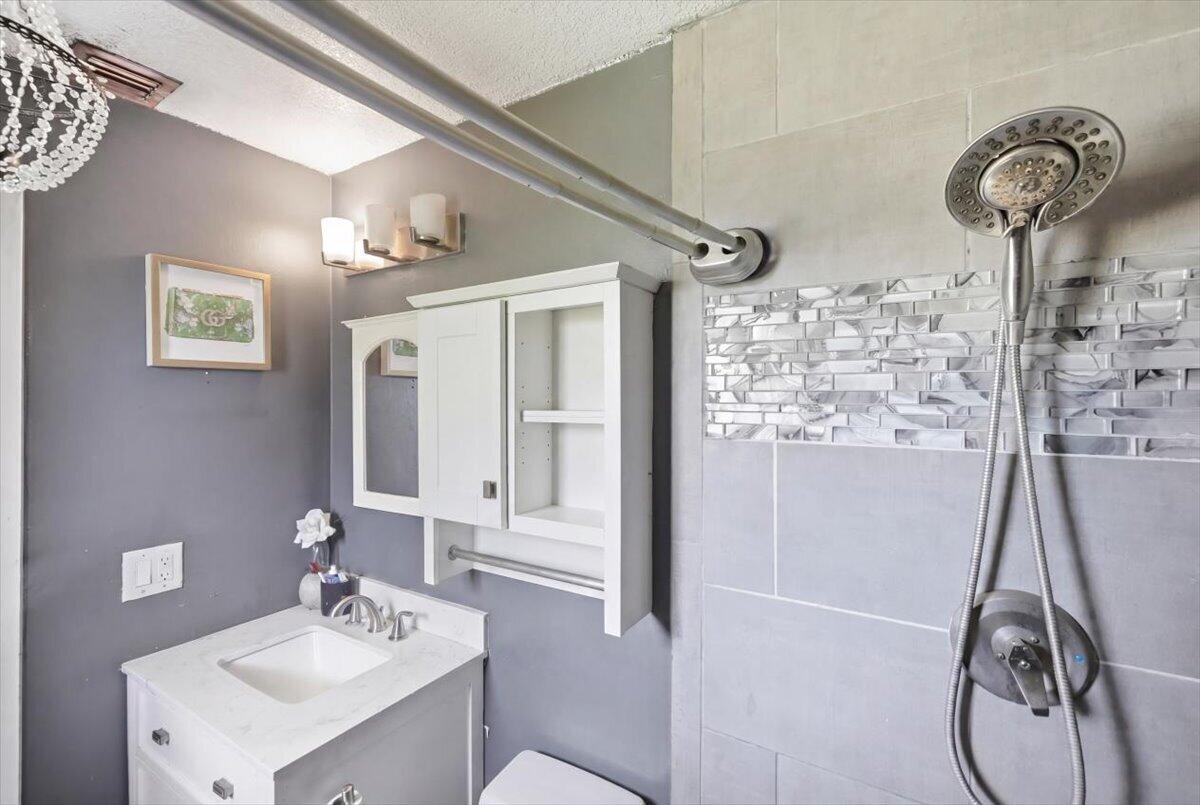 LAKEWOOD PARK UNIT 10 - Residential