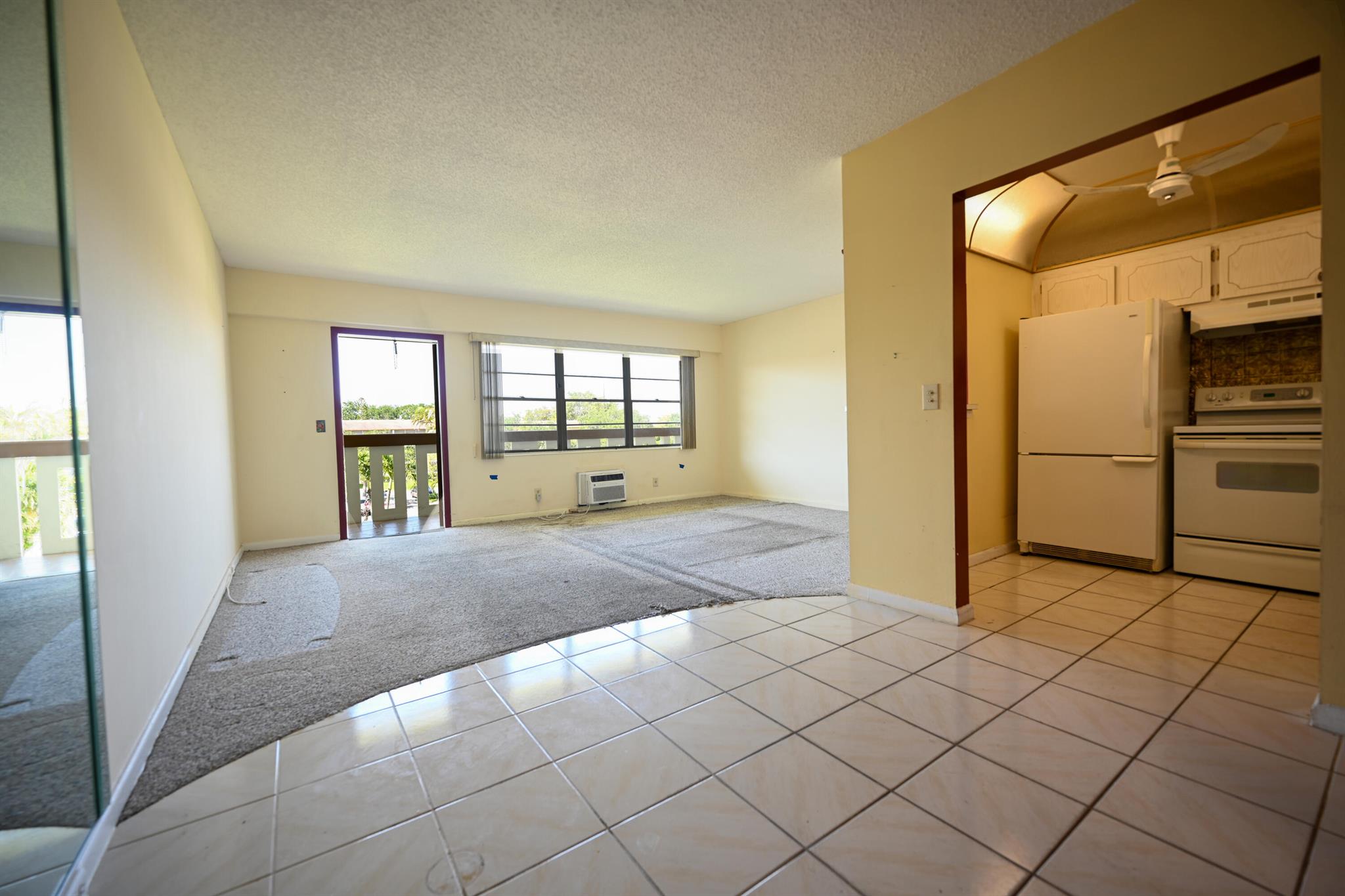 205 Mansfield E