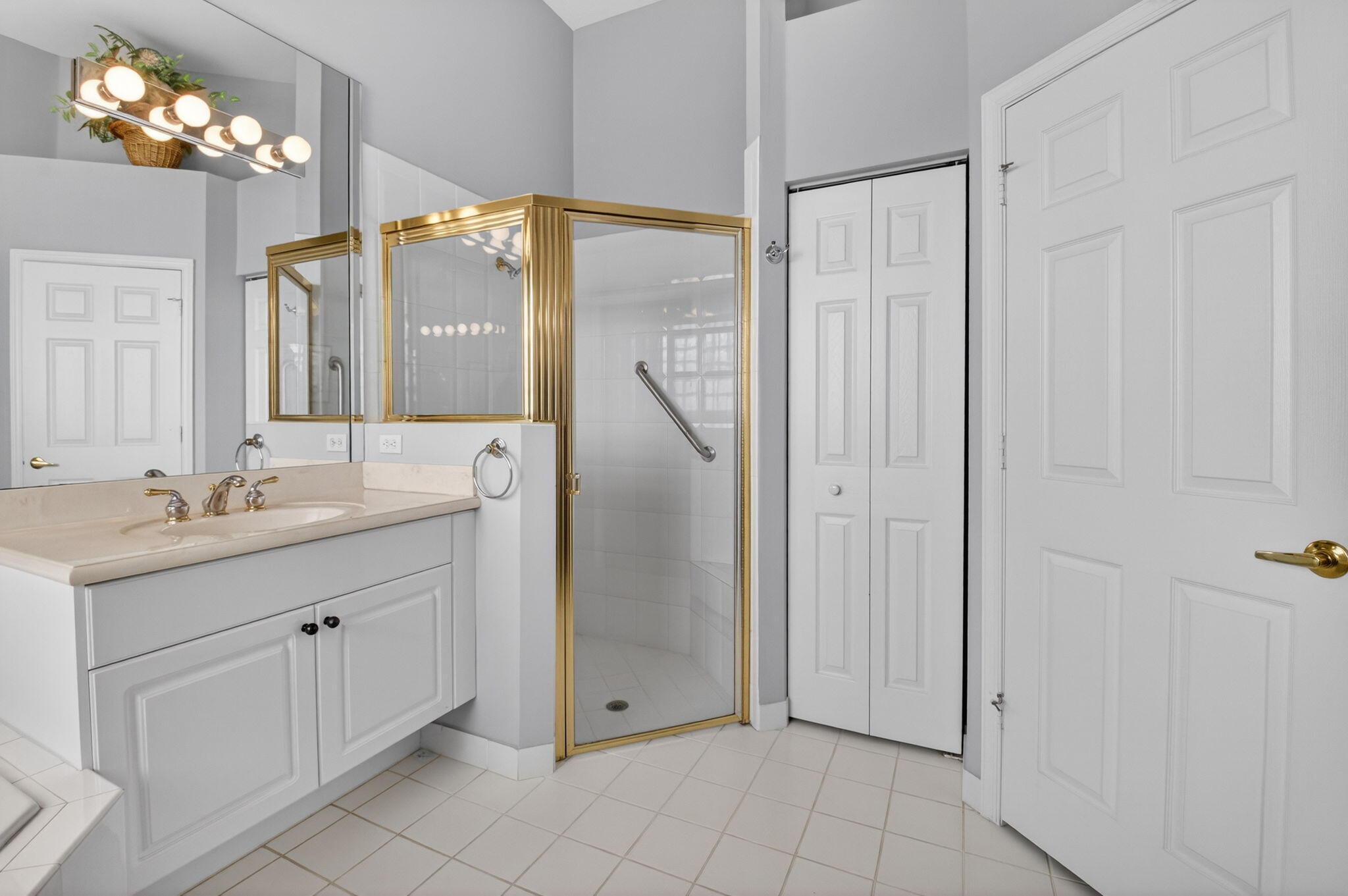 VIZCAYA 3 - Residential