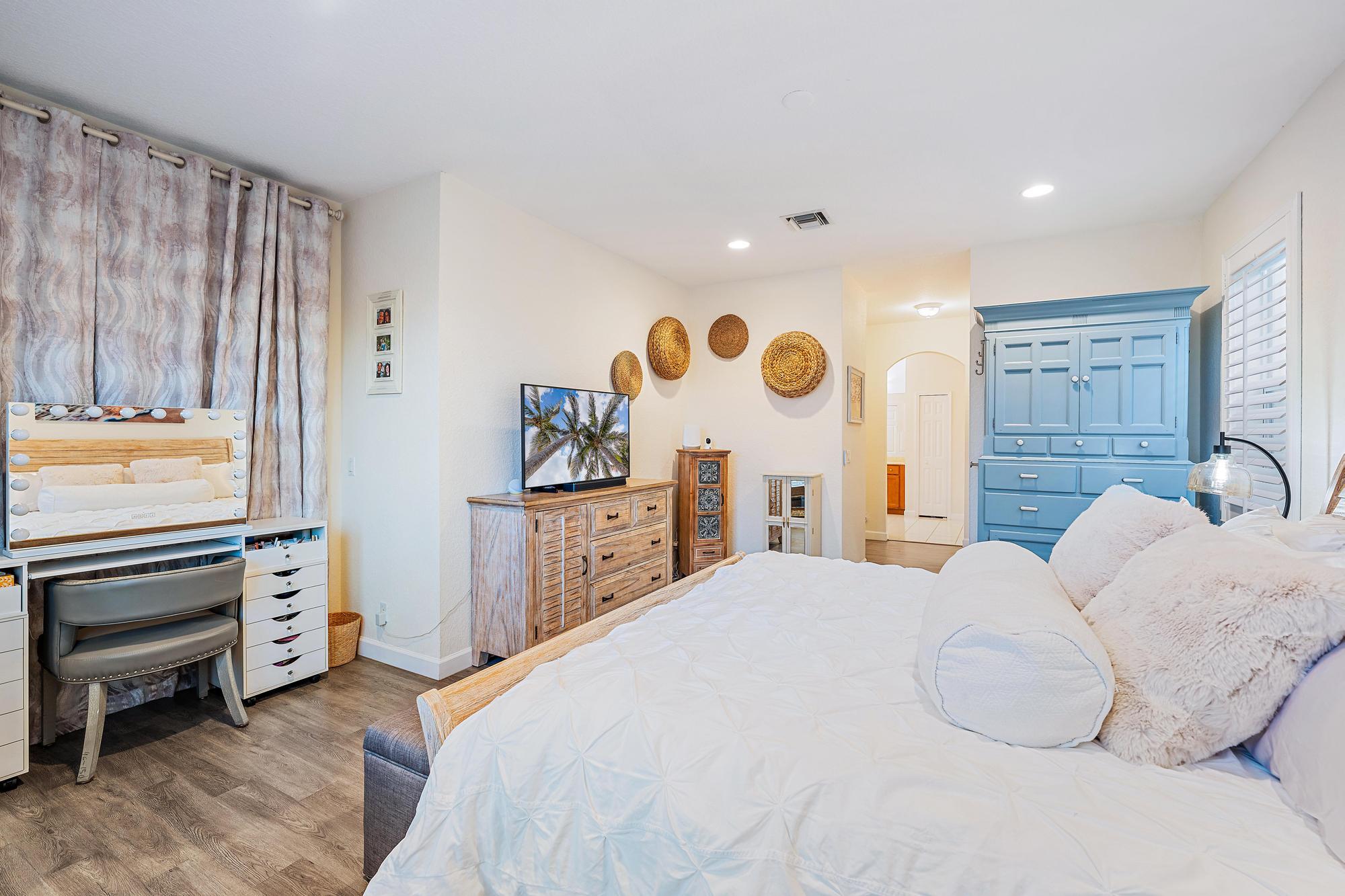 The Oaks - Residential