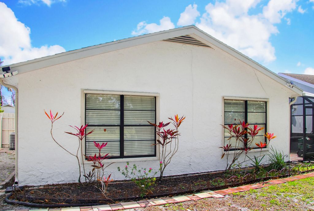 Photo of 4567 Brook Drive, West Palm Beach, FL 33417 (MLS # B26001363)