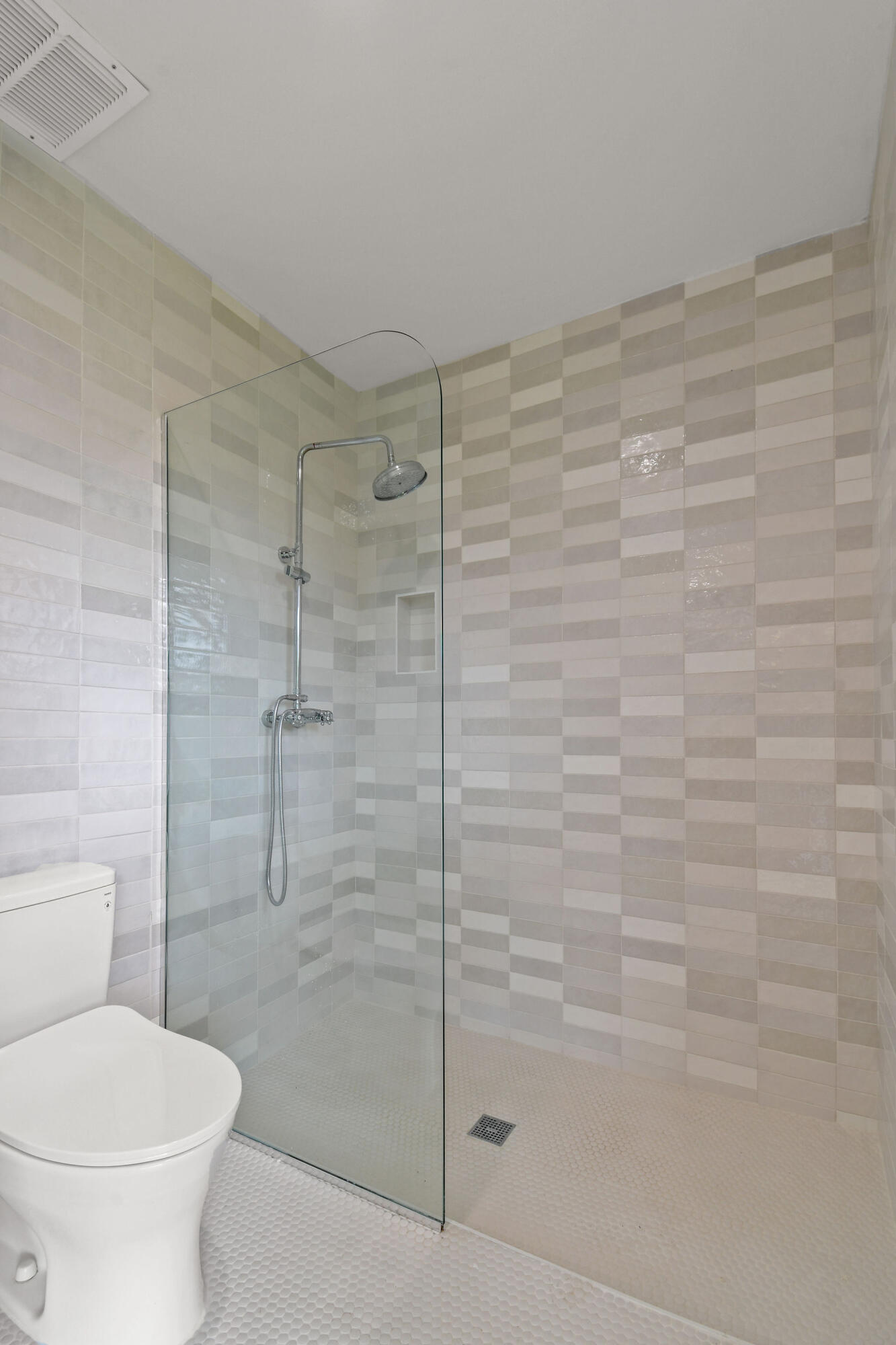 ESSEX LANE - Residential