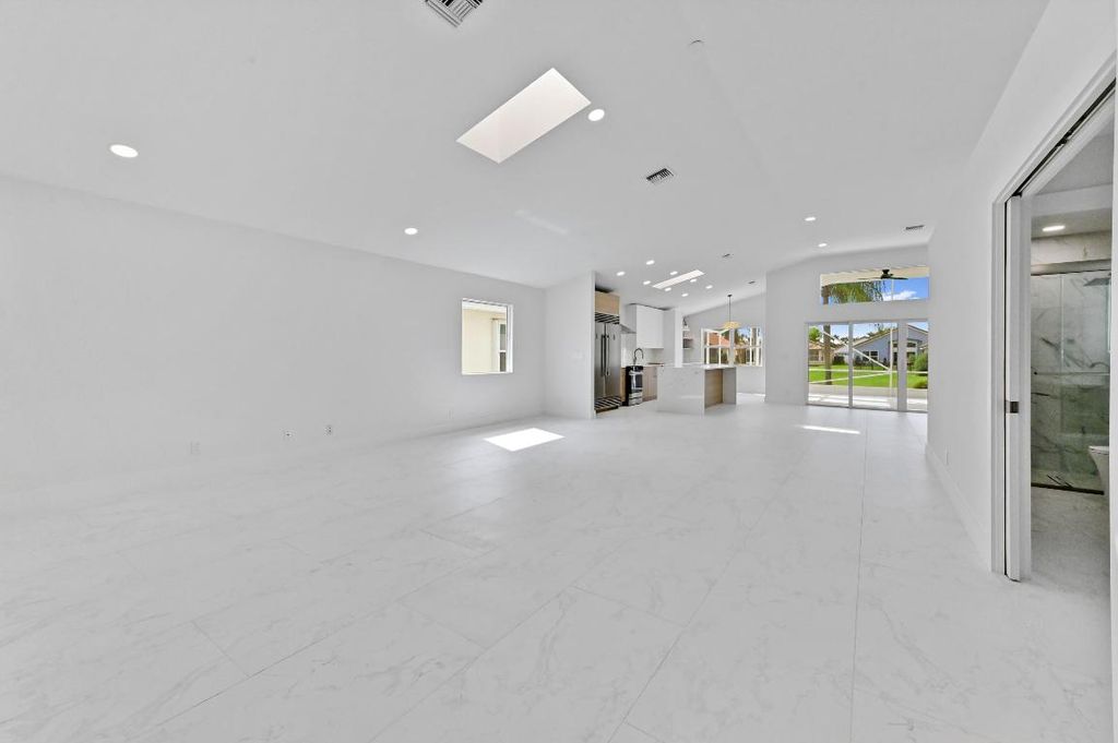 Photo of 14065 Skye Terrace, Delray Beach, FL 33446 (MLS # R11057045)