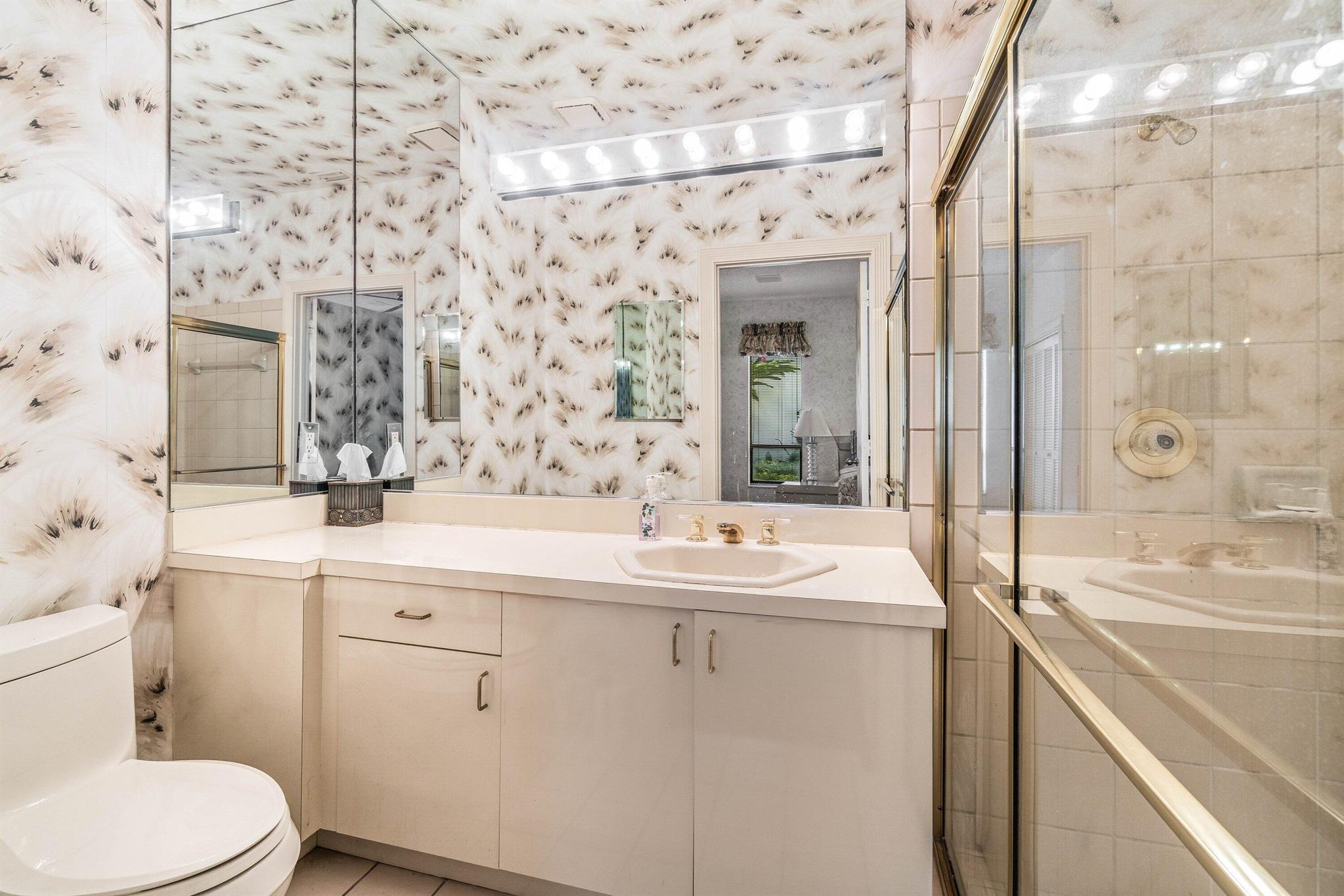 STEEPLE CHASE - Residential