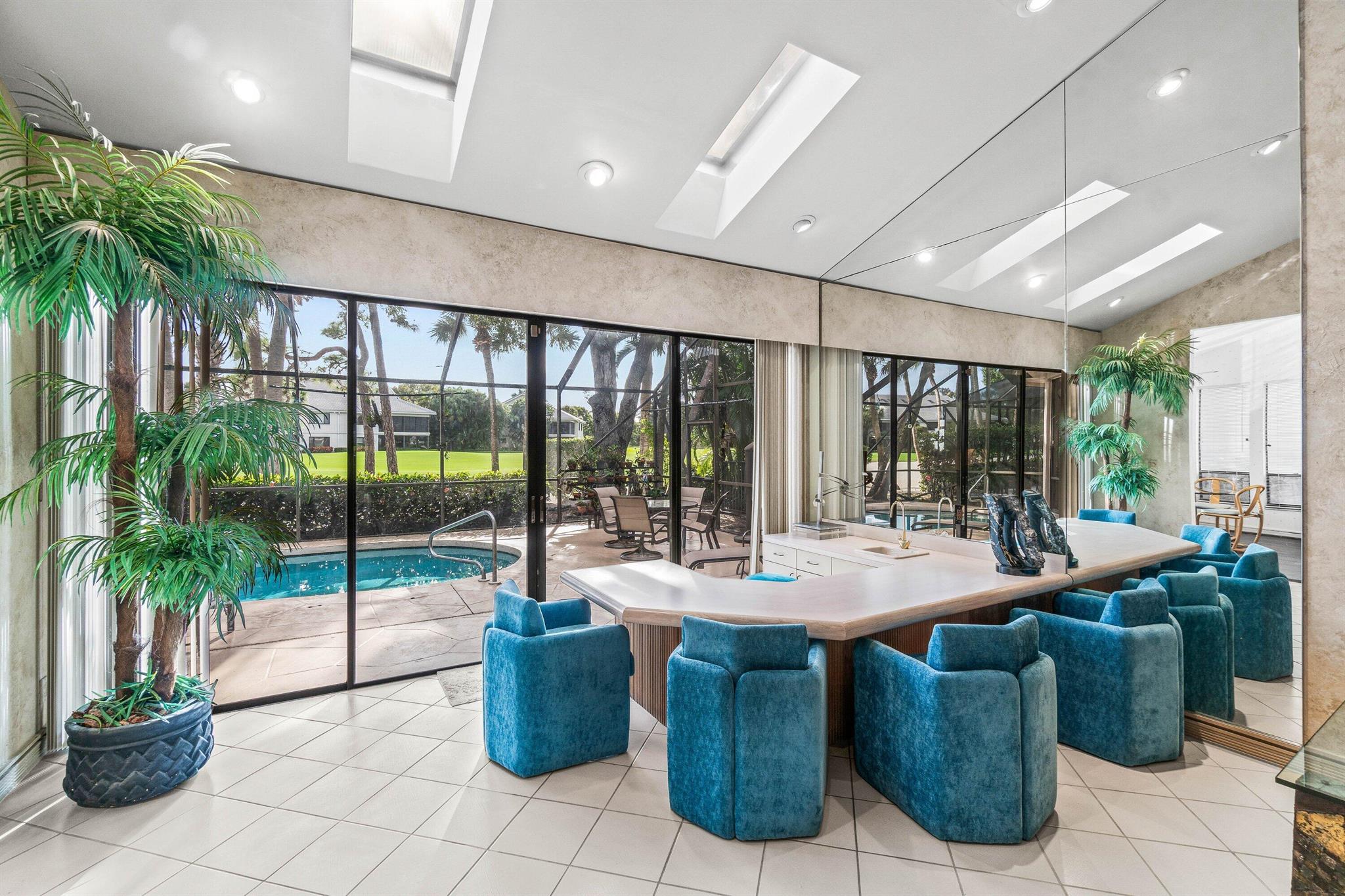 STEEPLE CHASE - Residential