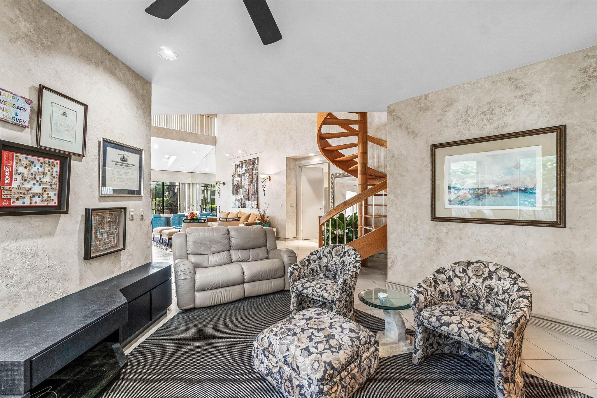 STEEPLE CHASE - Residential