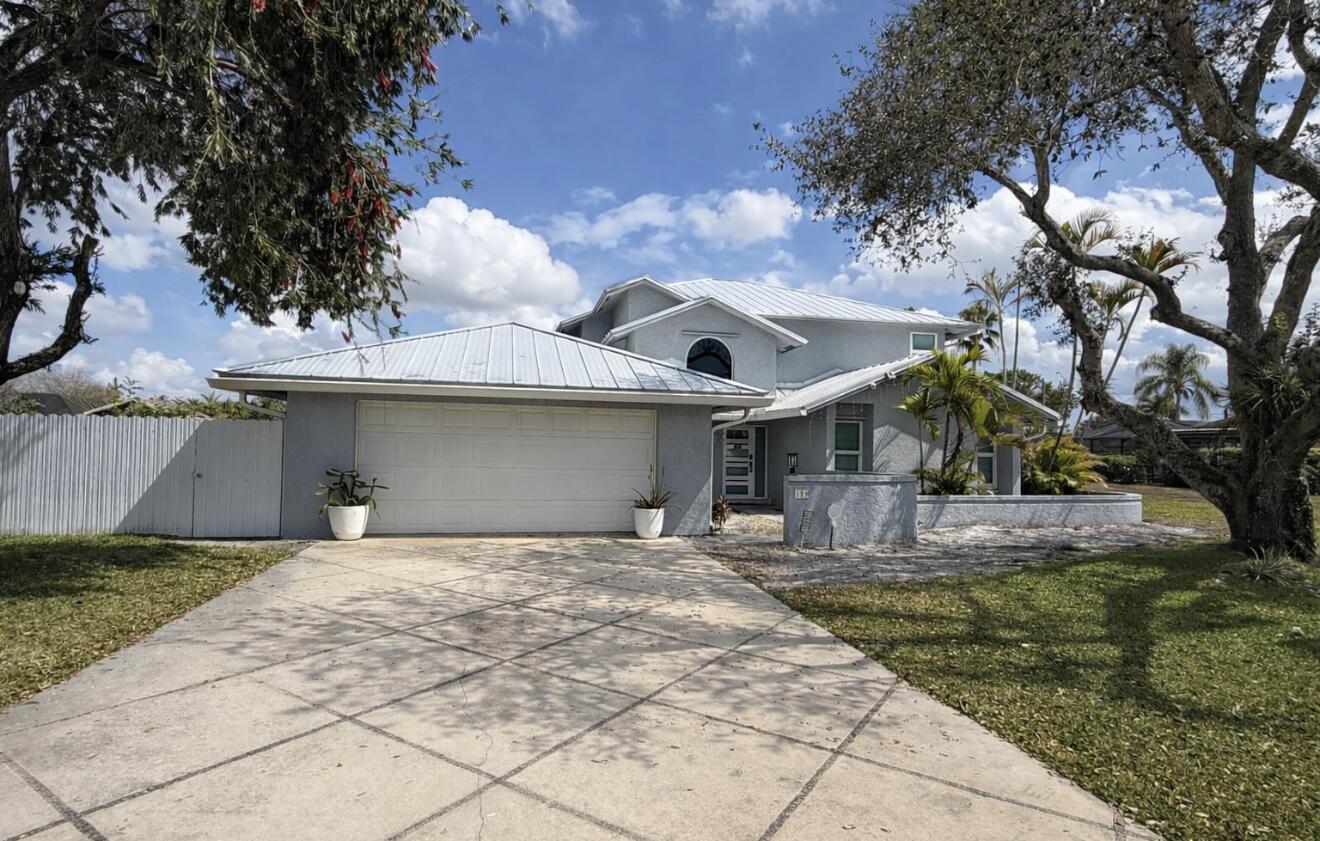 LA MANCHA 3 - Residential Lease