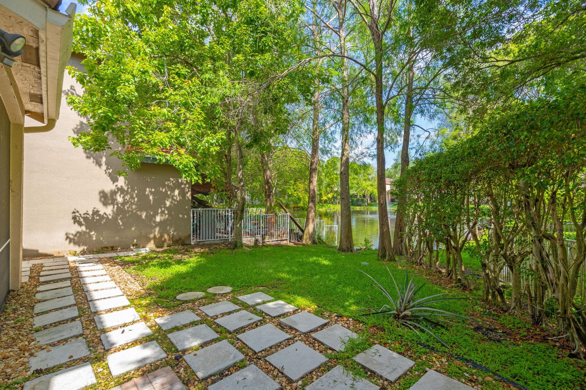 JACARANDA PARCEL 547 - Residential