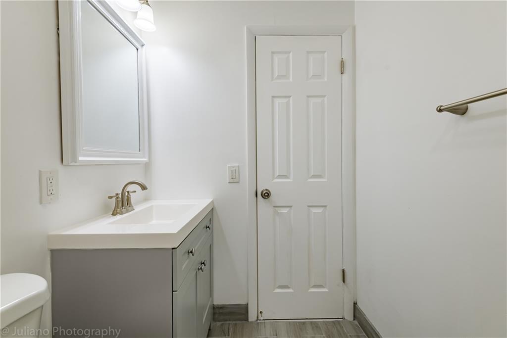 BEVERLY HILLS - Residential