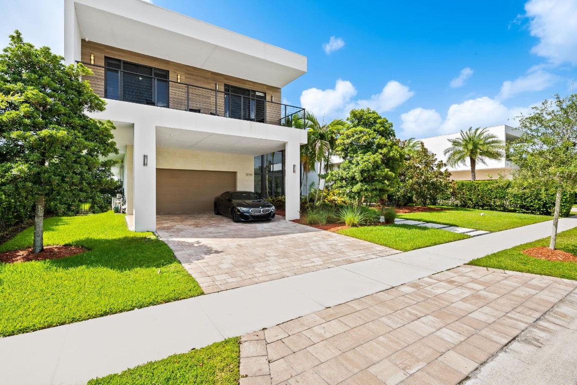 Weston Estates 181-168 B - Residential