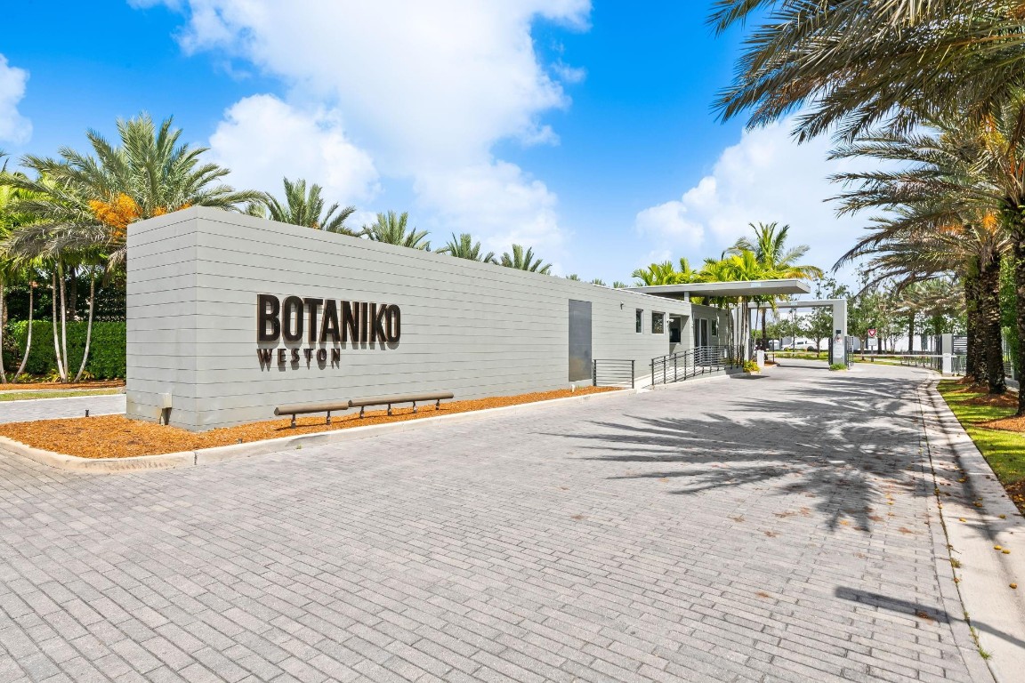 Weston Estates 181-168 B - Residential